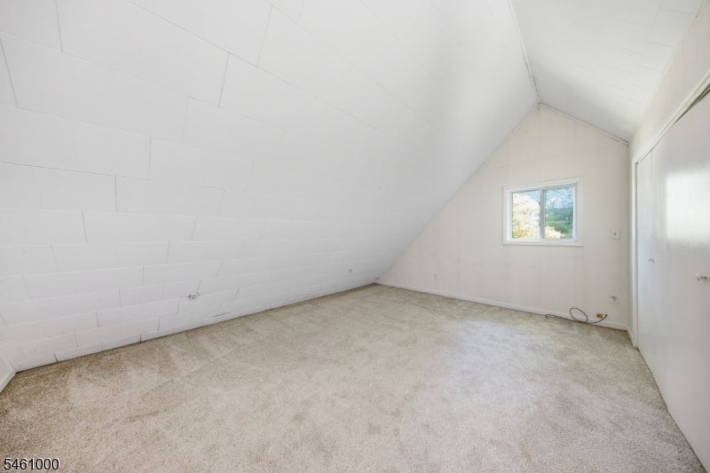 7 Winding Hill Rd