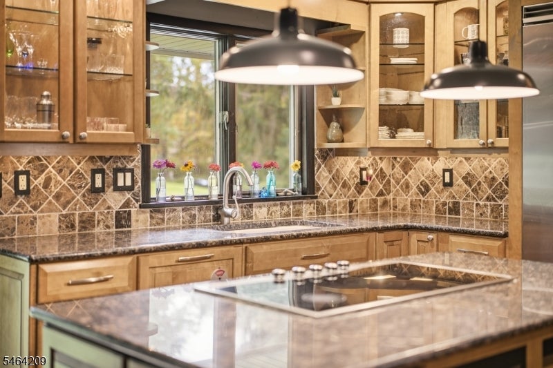161 Pequest Rd