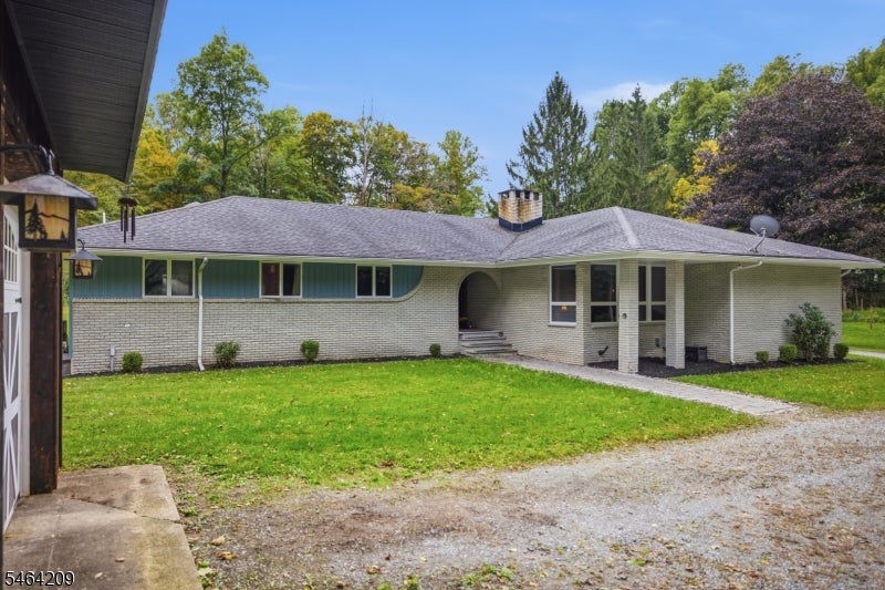161 Pequest Rd