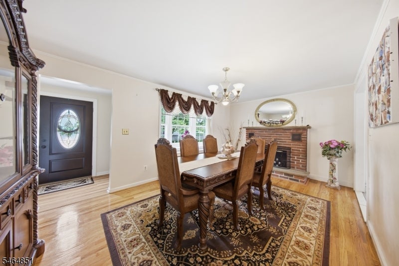 15 Spruce Pl