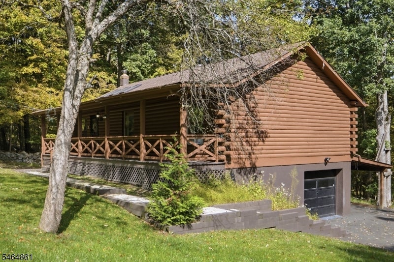 67 Seneca Lake Rd