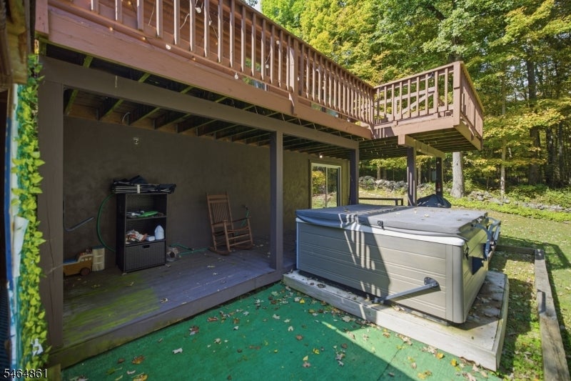 67 Seneca Lake Rd