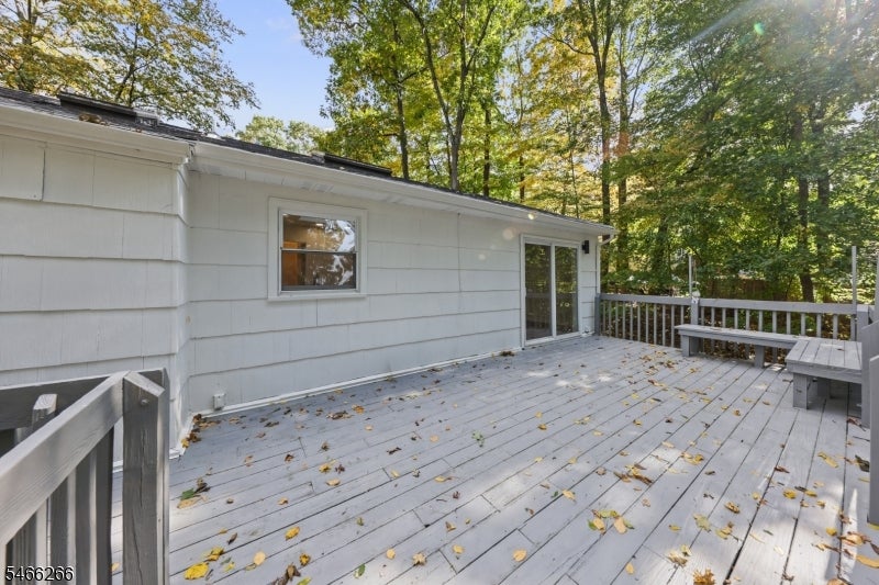 11 Colby Dr