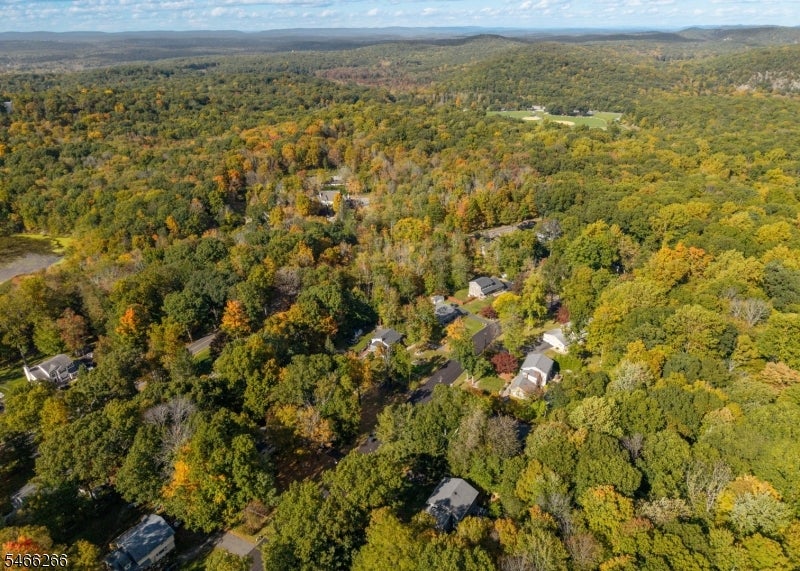 11 Colby Dr