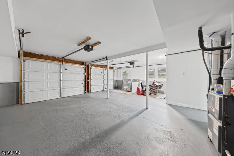 11 Colby Dr