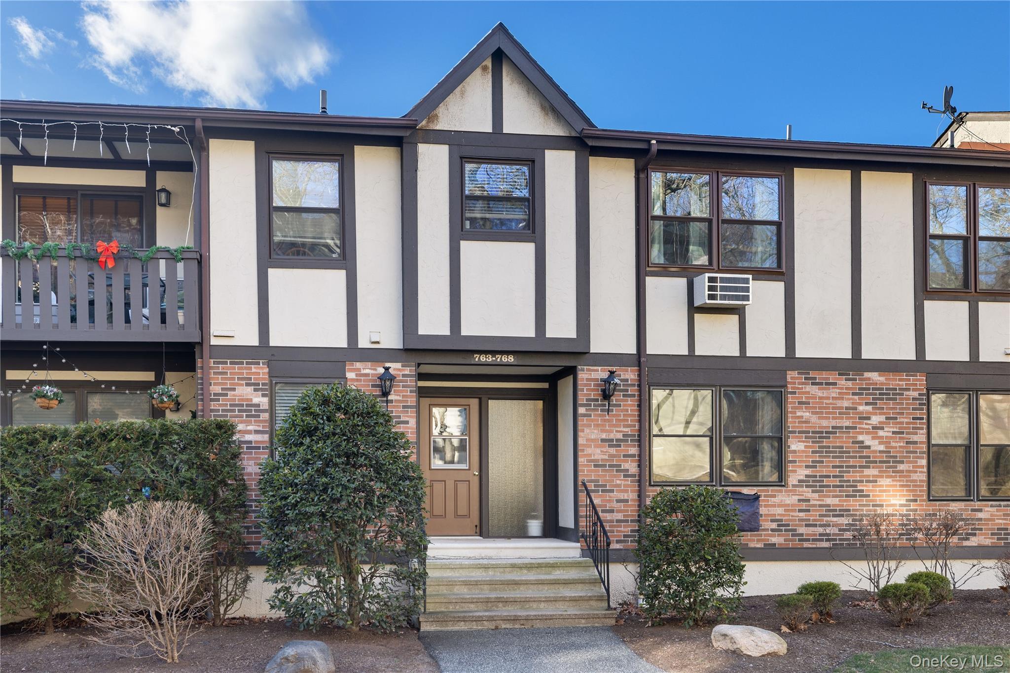 765 Sierra Vista Lane