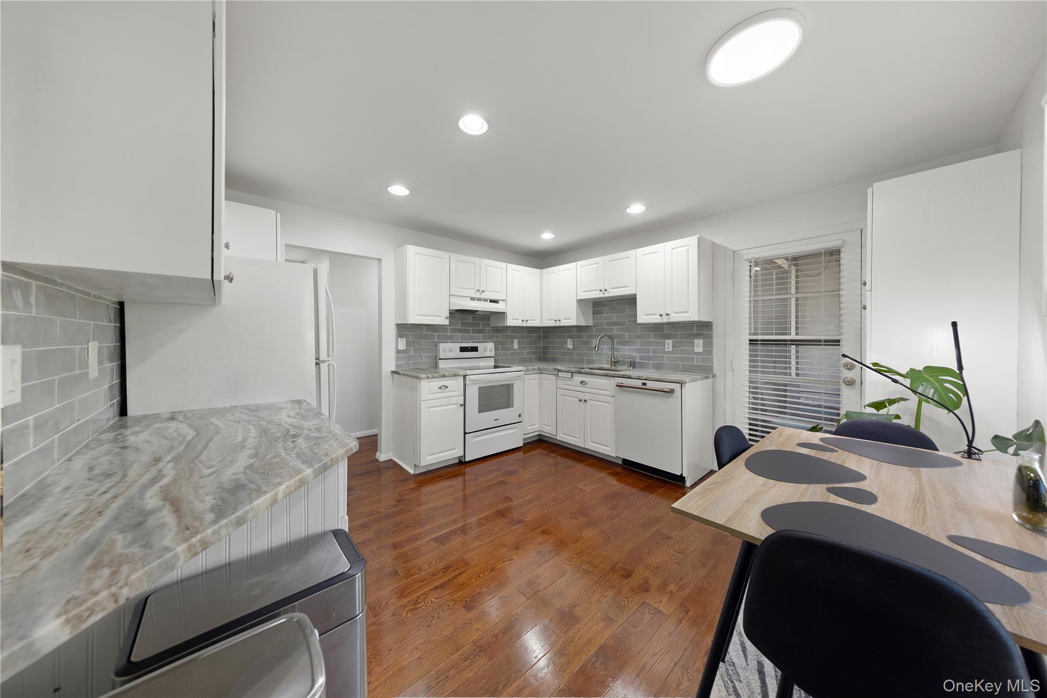 765 Sierra Vista Lane