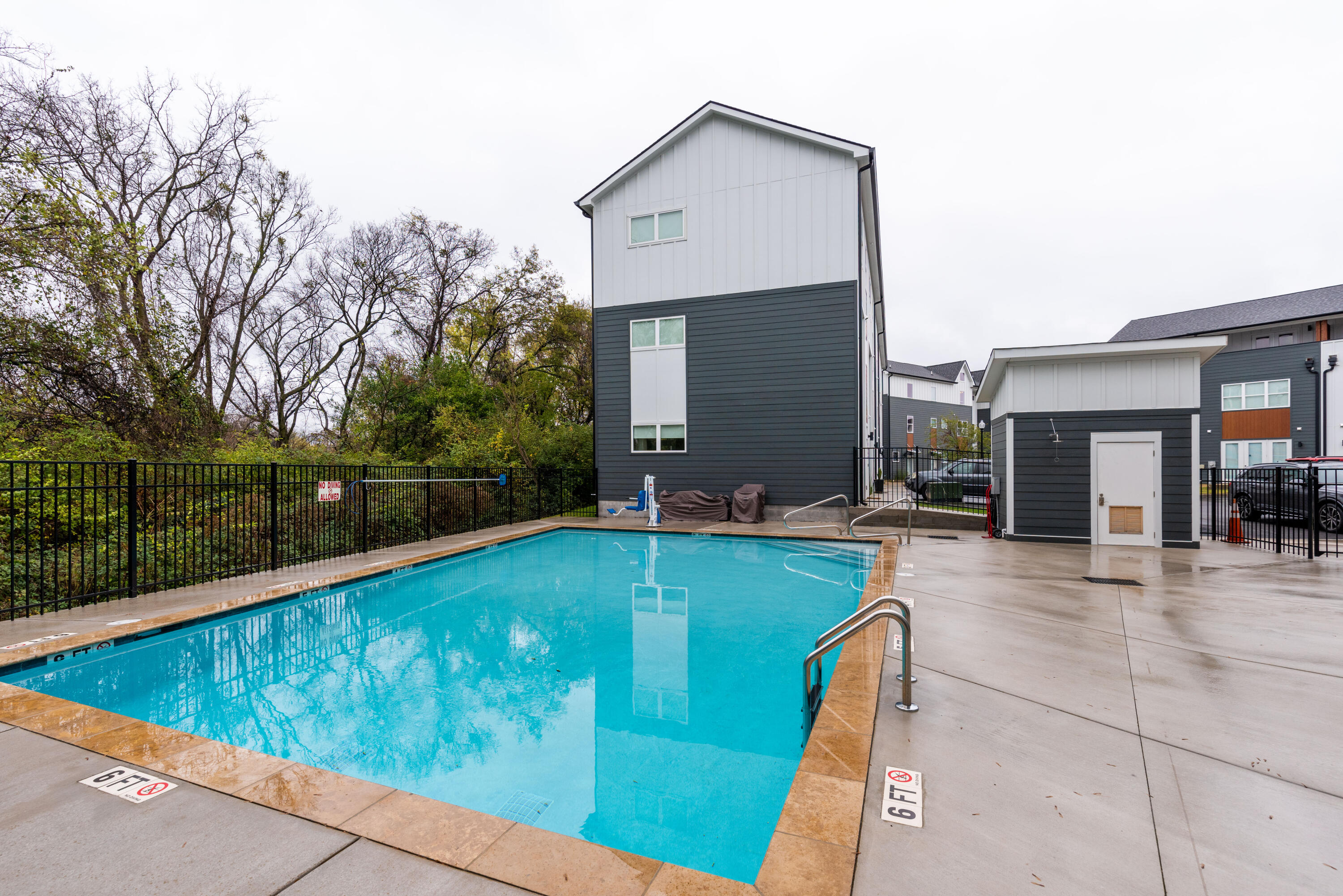 3169 Saint Elmo Avenue Avenue