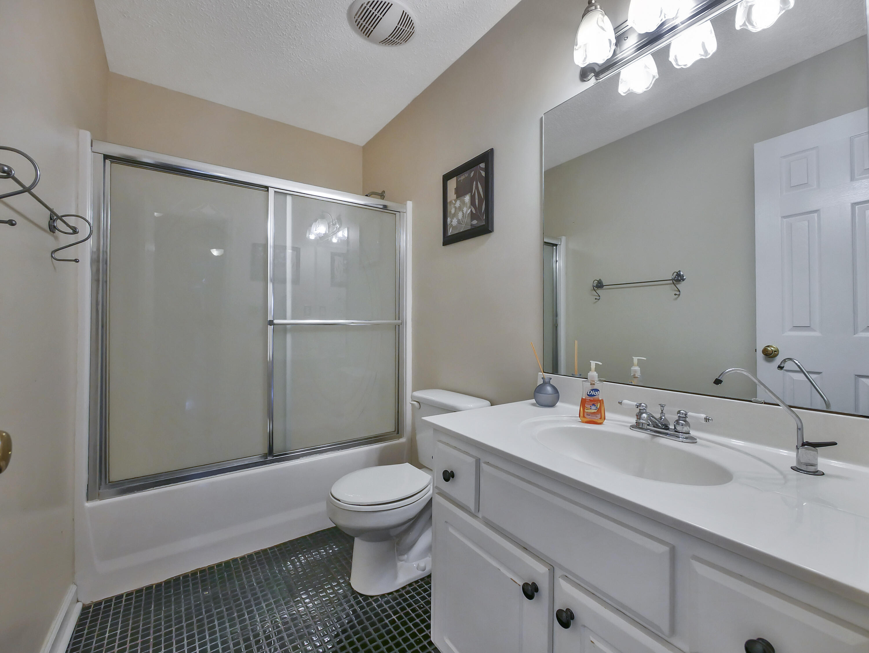 130 Chloe Drive, LaFayette