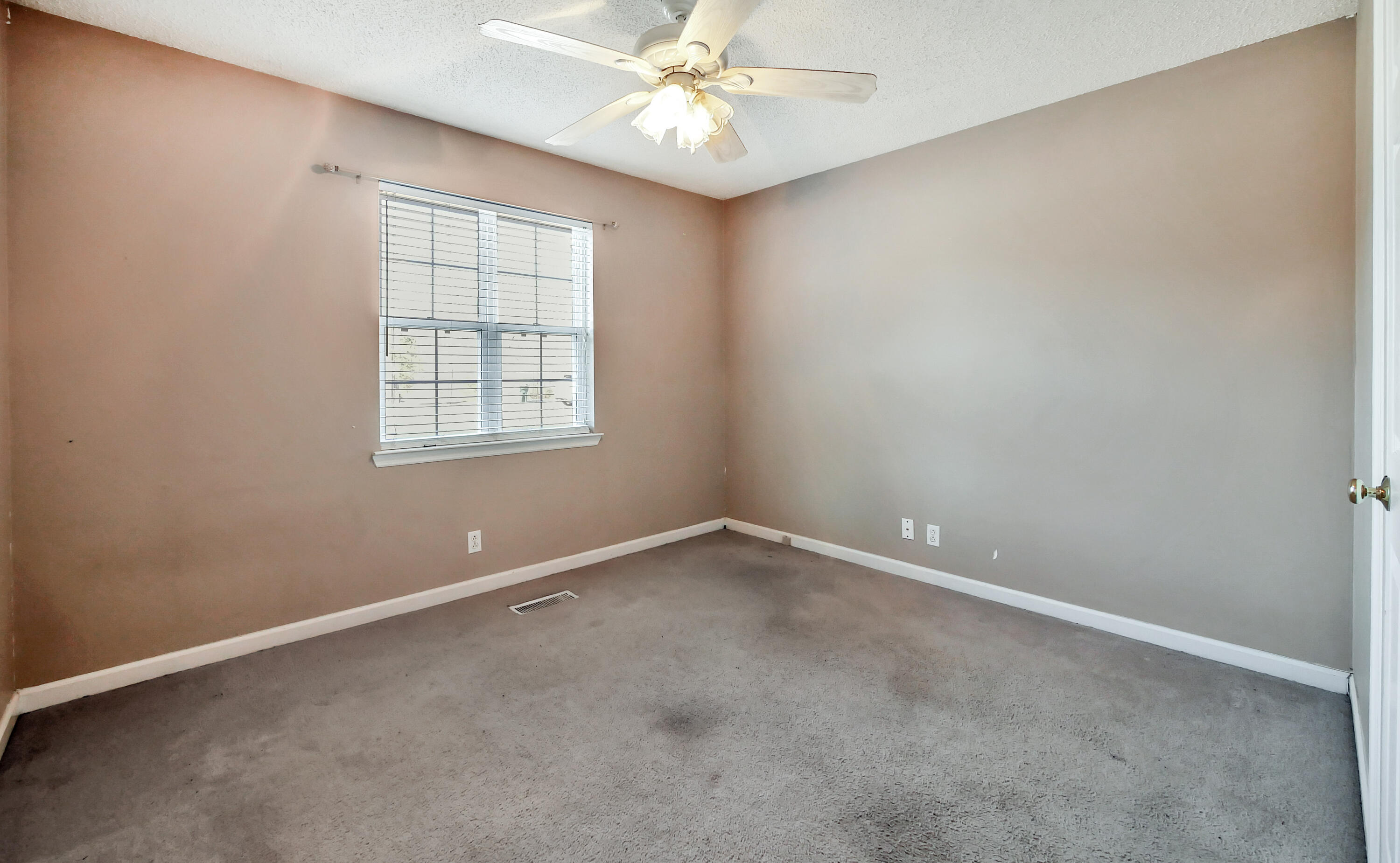 130 Chloe Drive, LaFayette