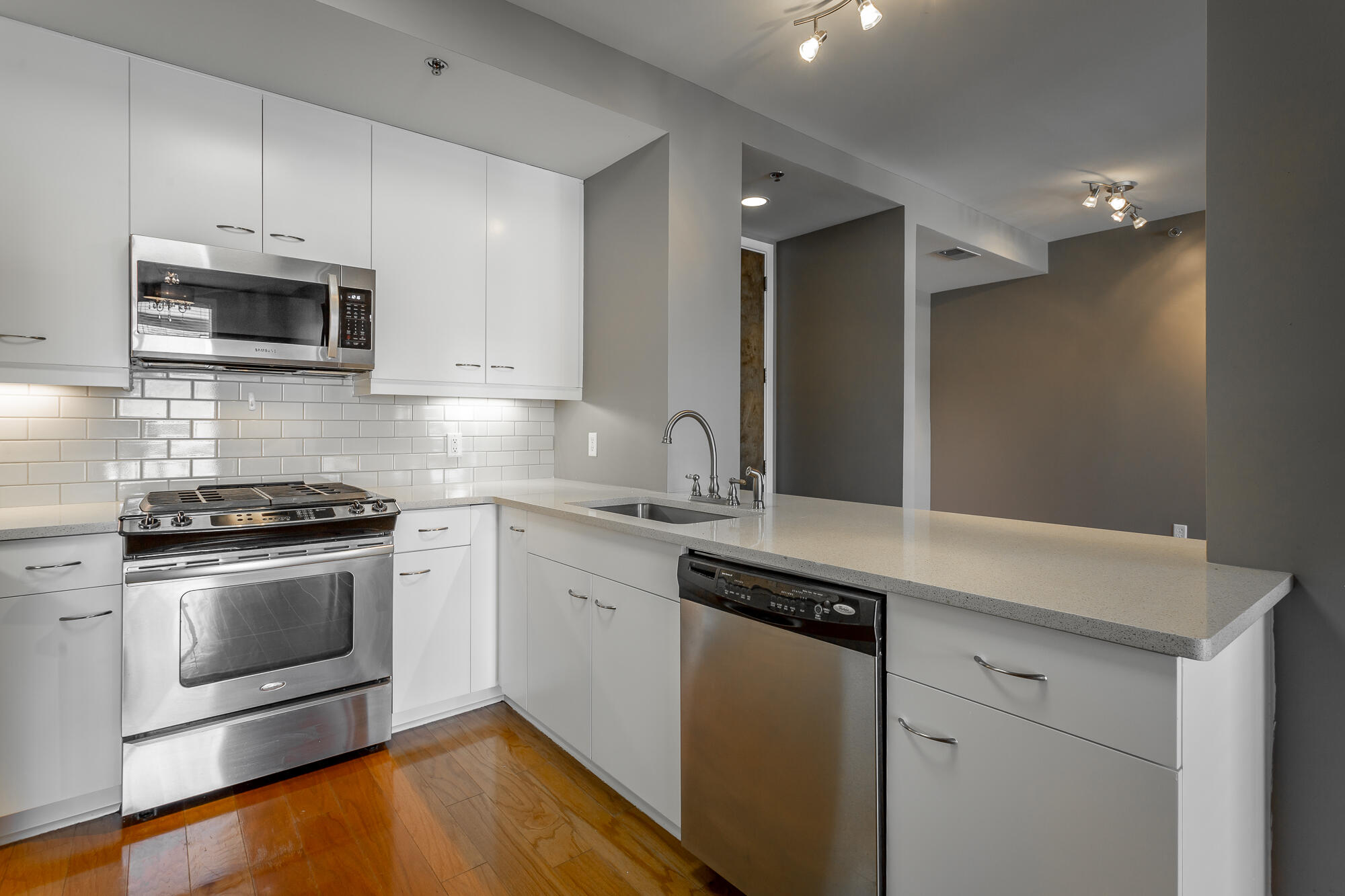 200 Manufacturers Road, Apt 418