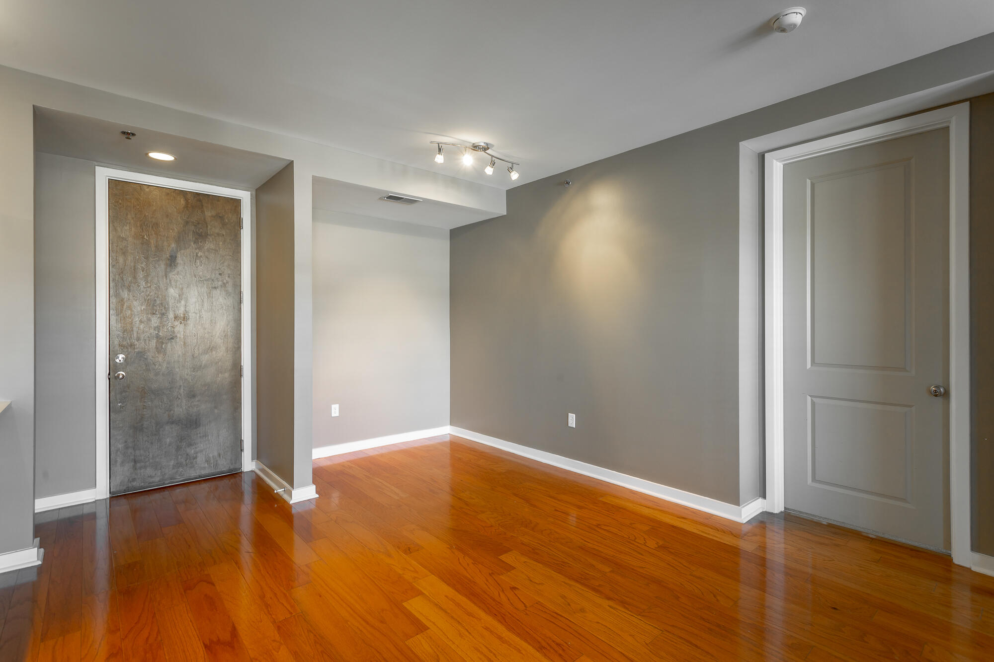 200 Manufacturers Road, Apt 418