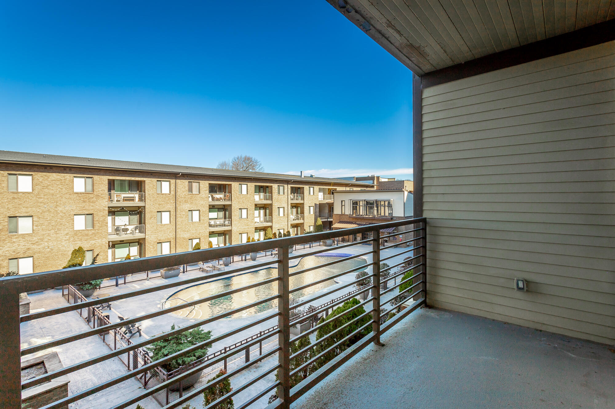 200 Manufacturers Road, Apt 418