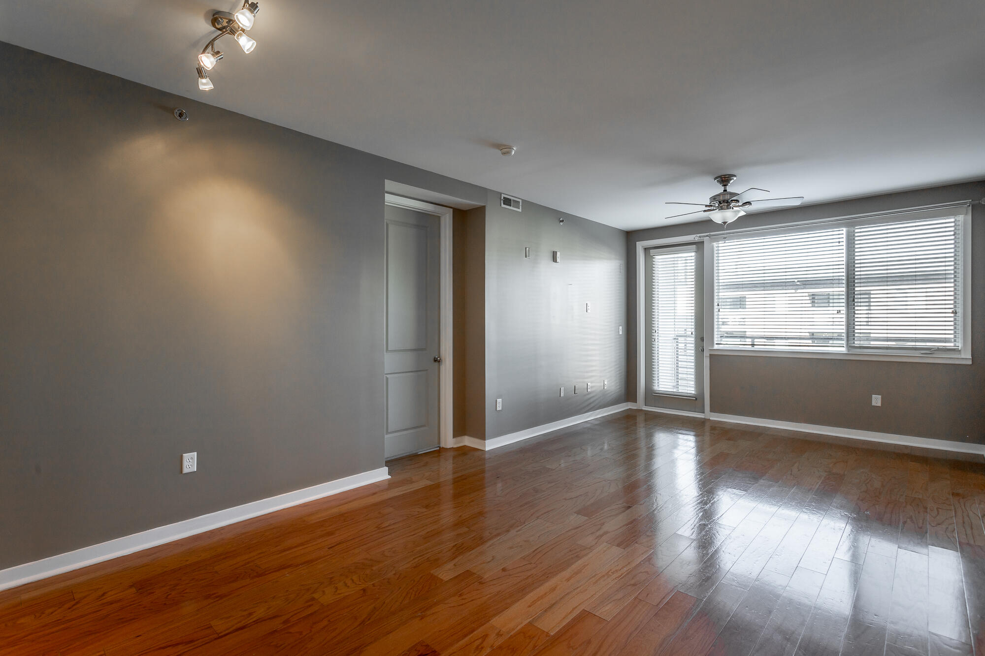 200 Manufacturers Road, Apt 418