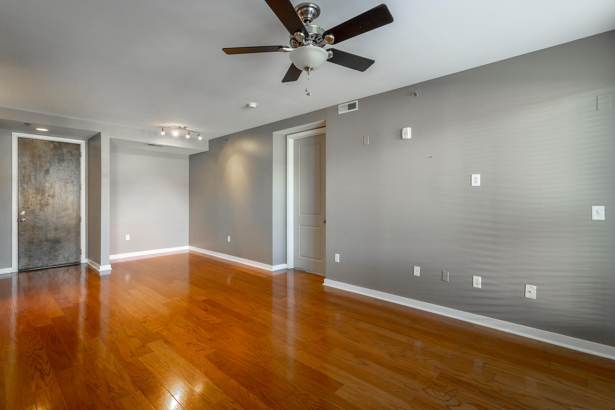 200 Manufacturers Road, Apt 418