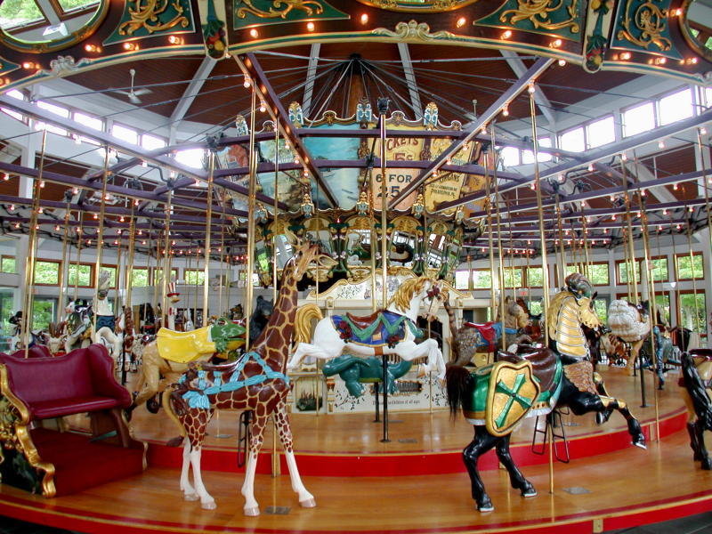 4 Cherokee Boulevard, Apt 221