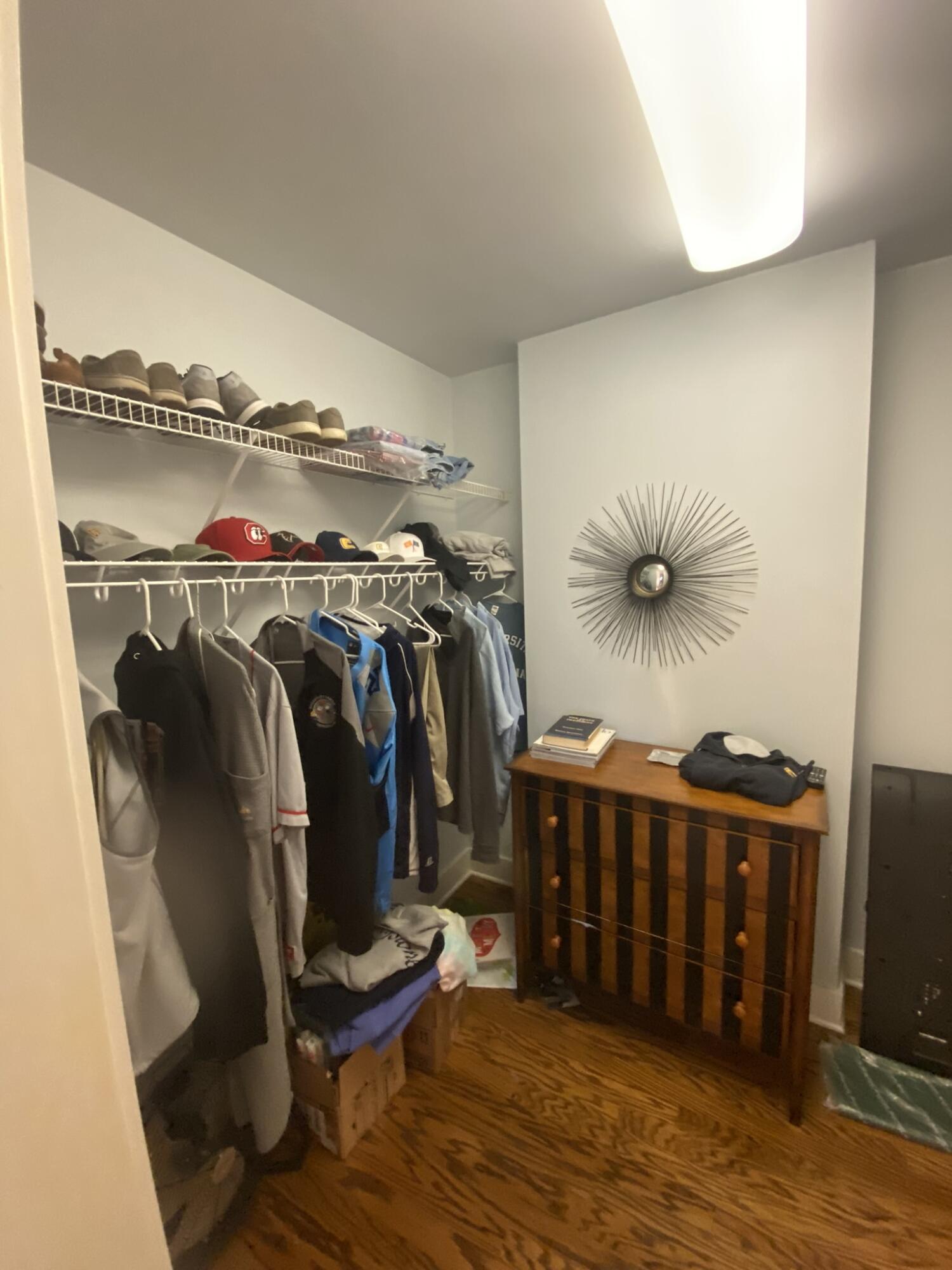 4 Cherokee Boulevard, Apt 221