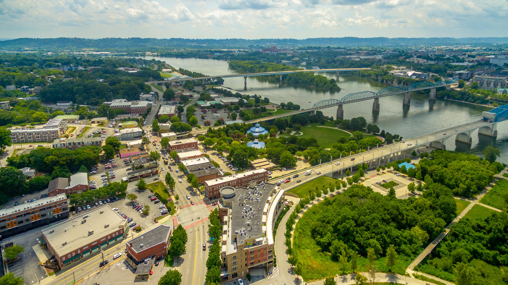 4 Cherokee Boulevard, Apt 221