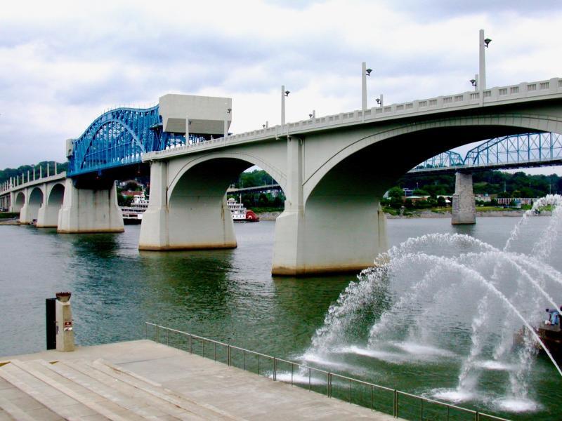 4 Cherokee Boulevard, Apt 221