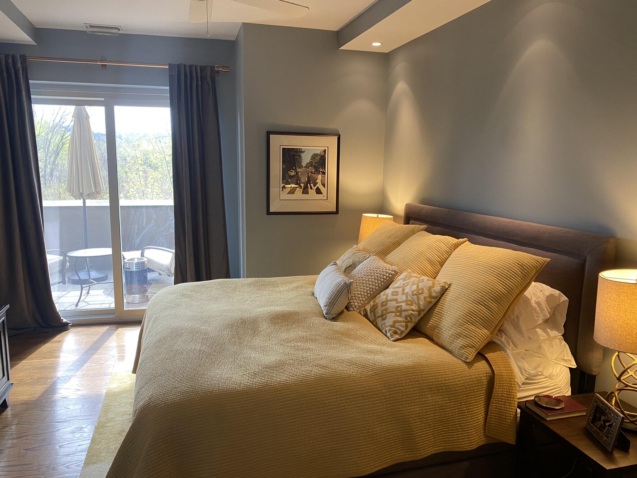 4 Cherokee Boulevard, Apt 221