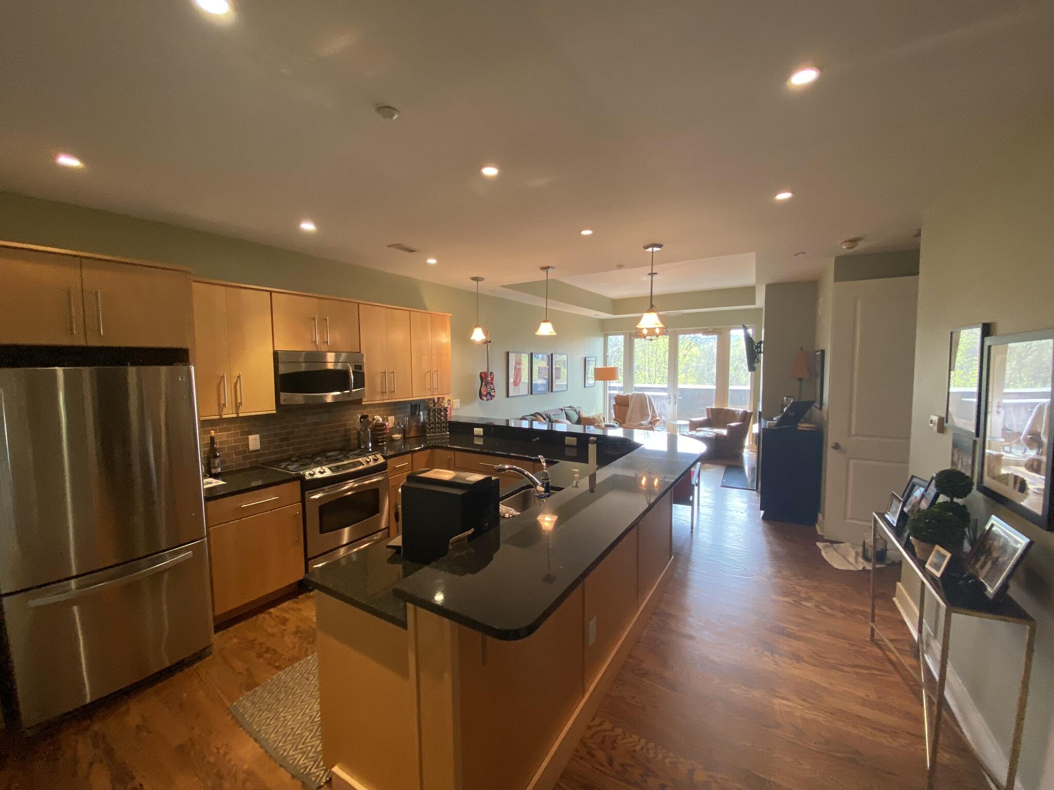 4 Cherokee Boulevard, Apt 221