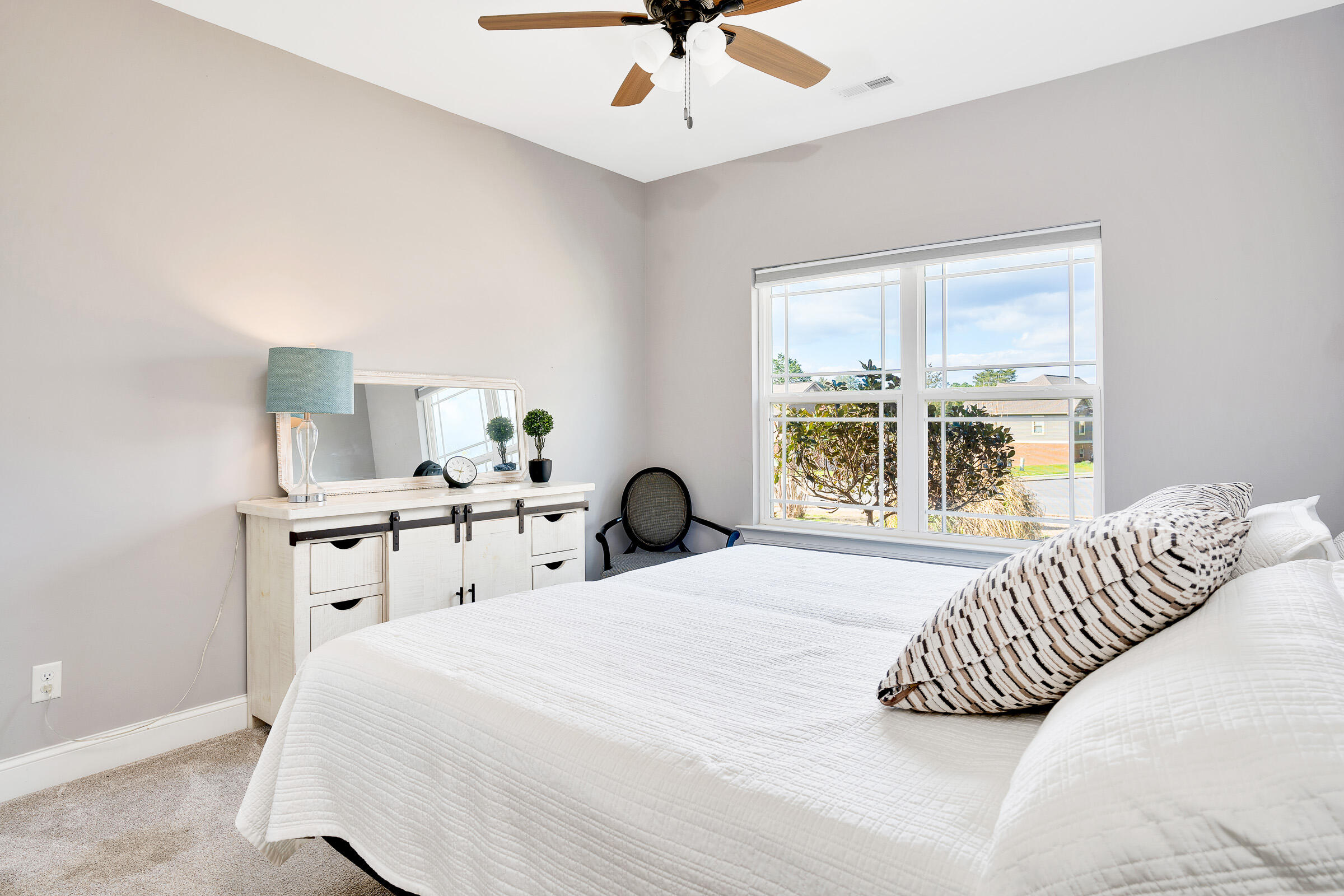 53 Ginger Lake Drive, 3
