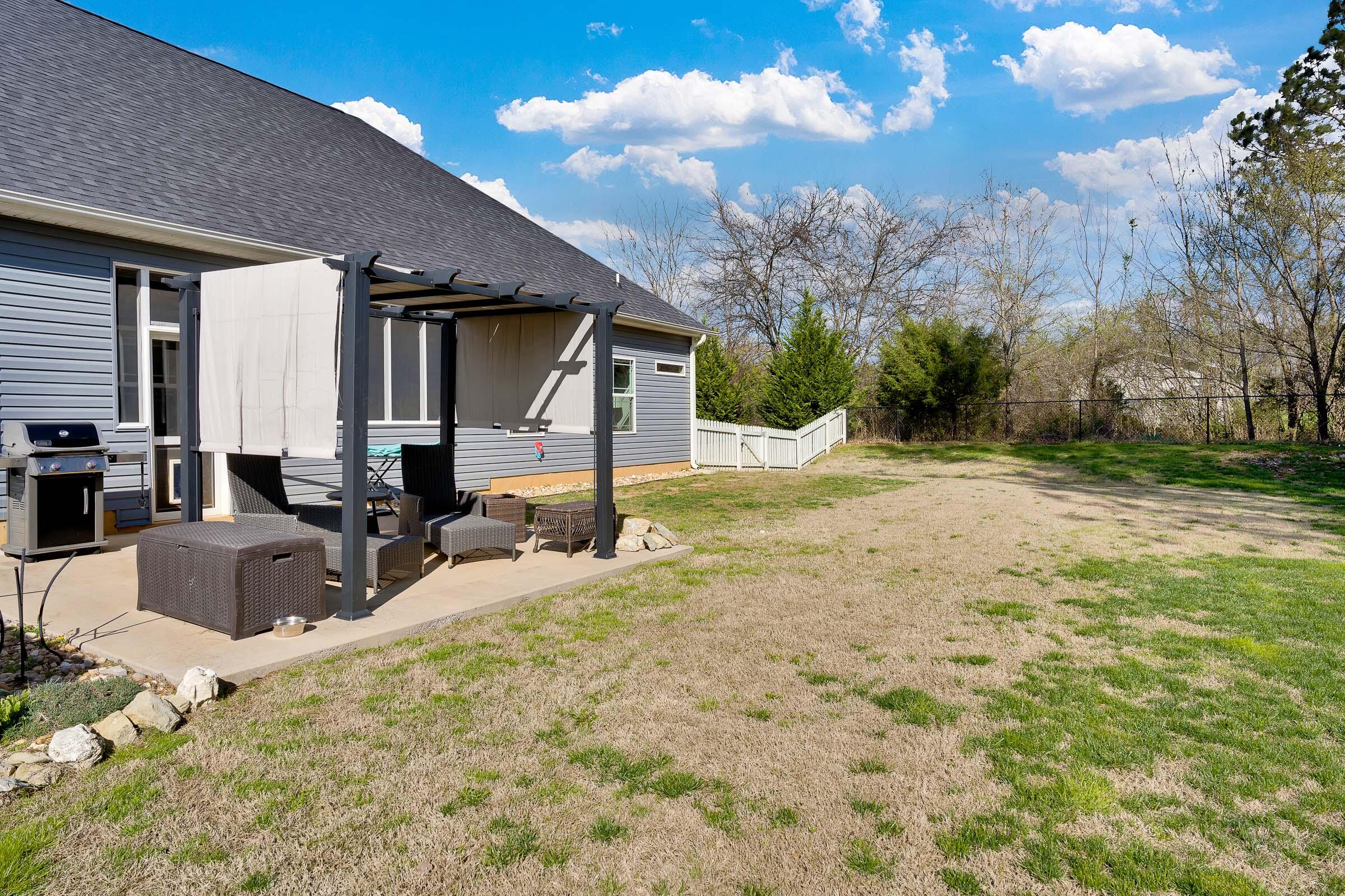 53 Ginger Lake Drive, 3