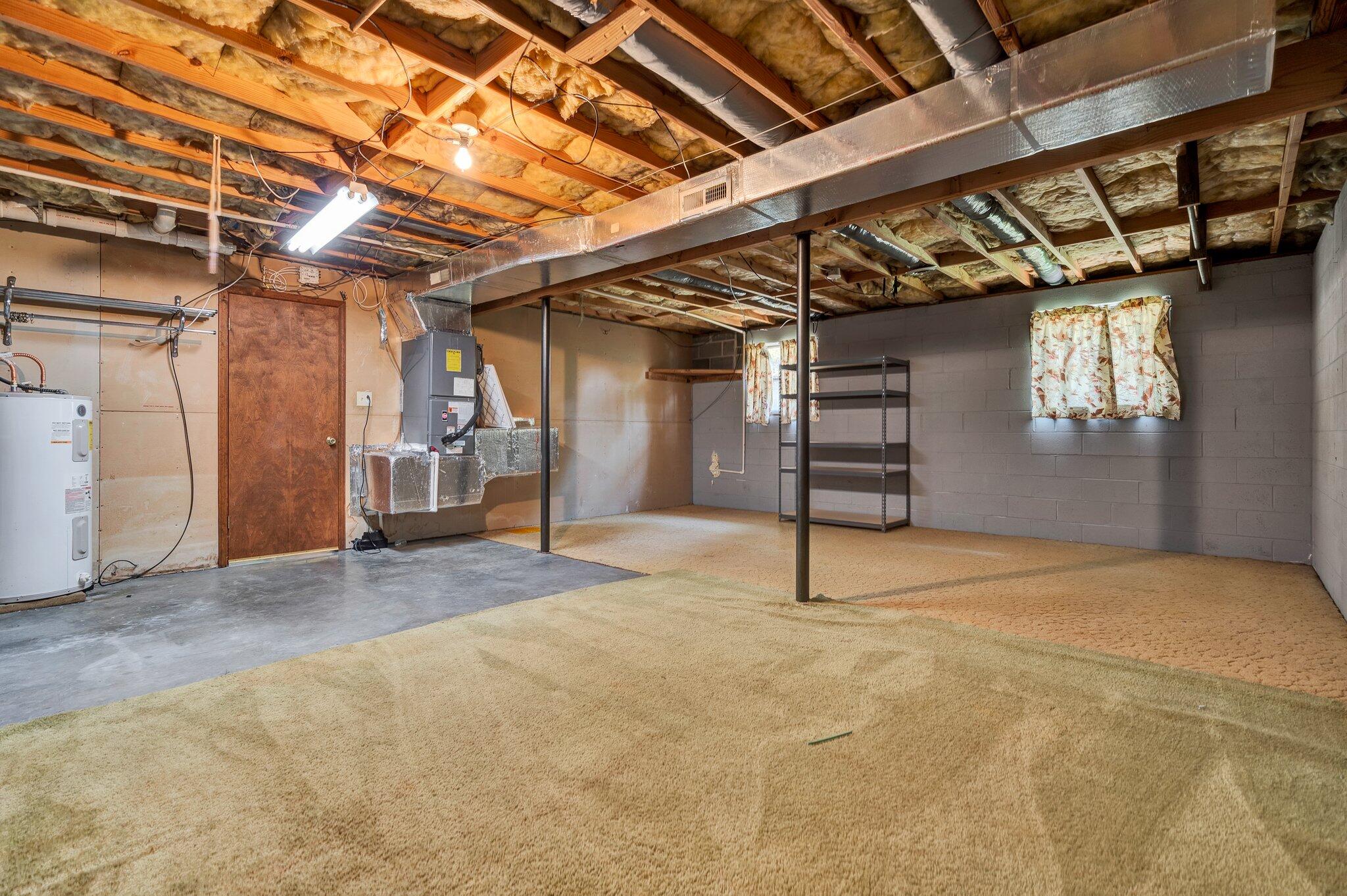 562 SE Brooklawn Trail