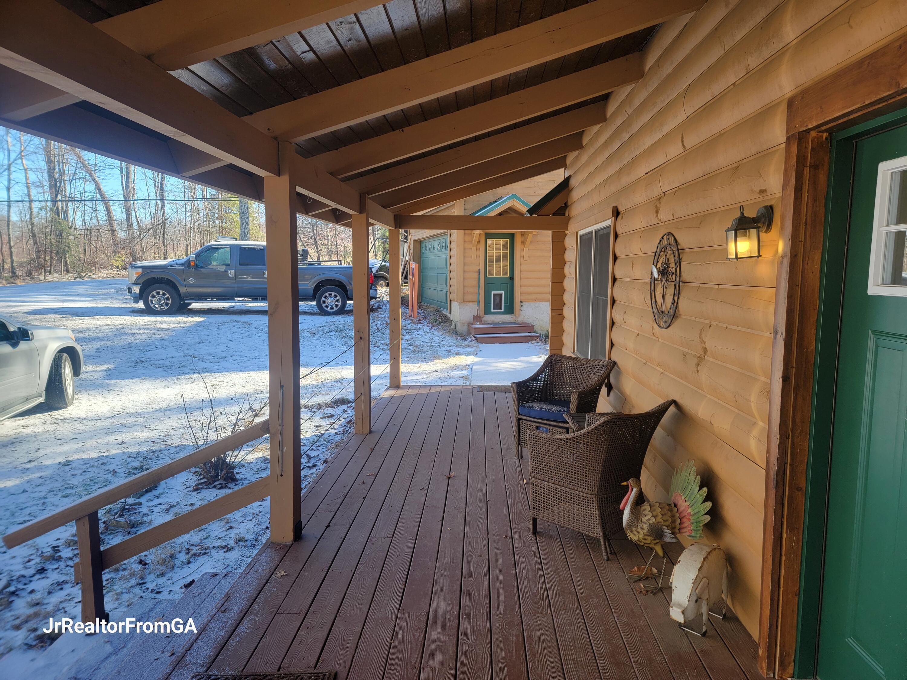3904 Highway 157