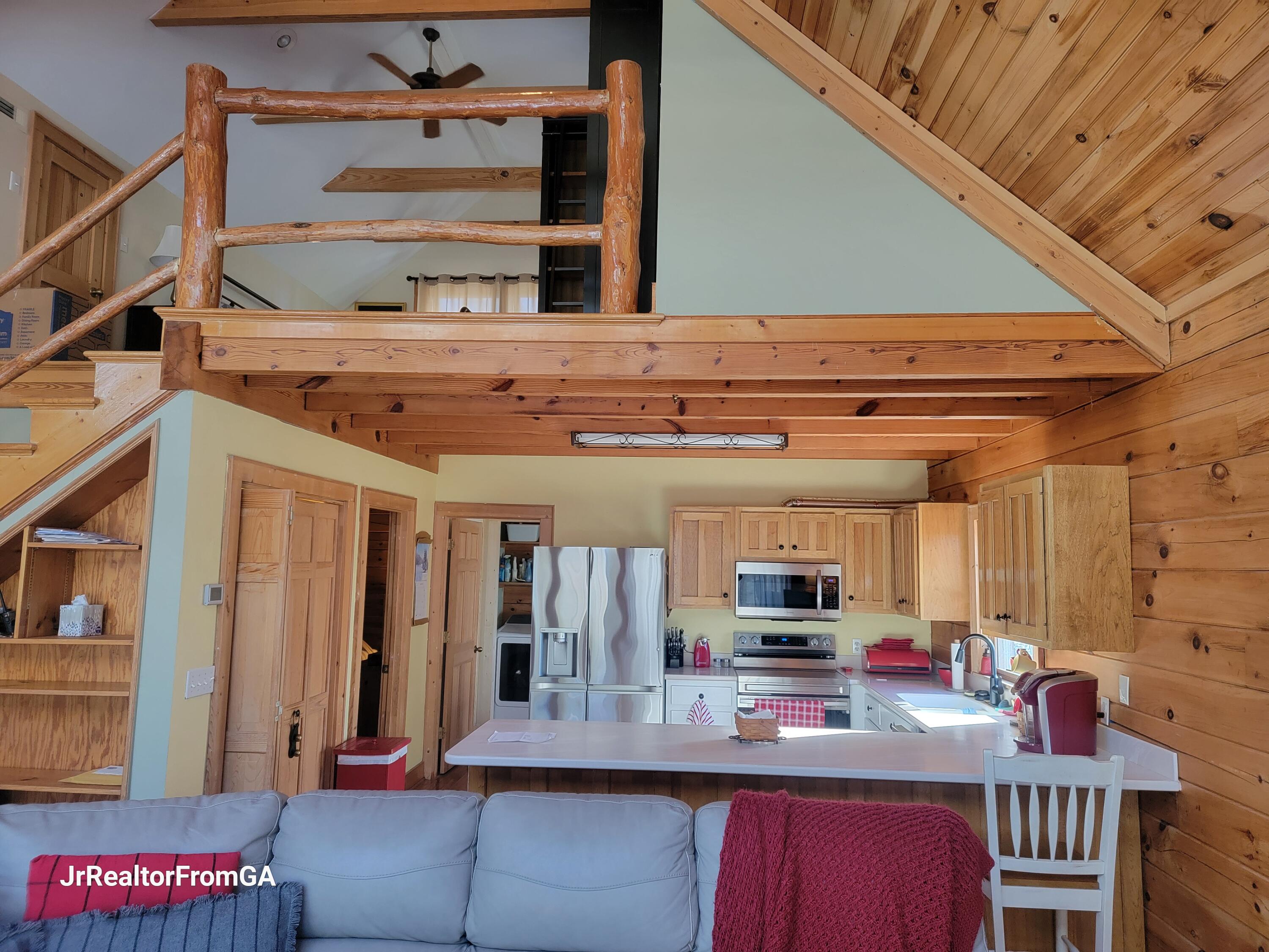 3904 Highway 157