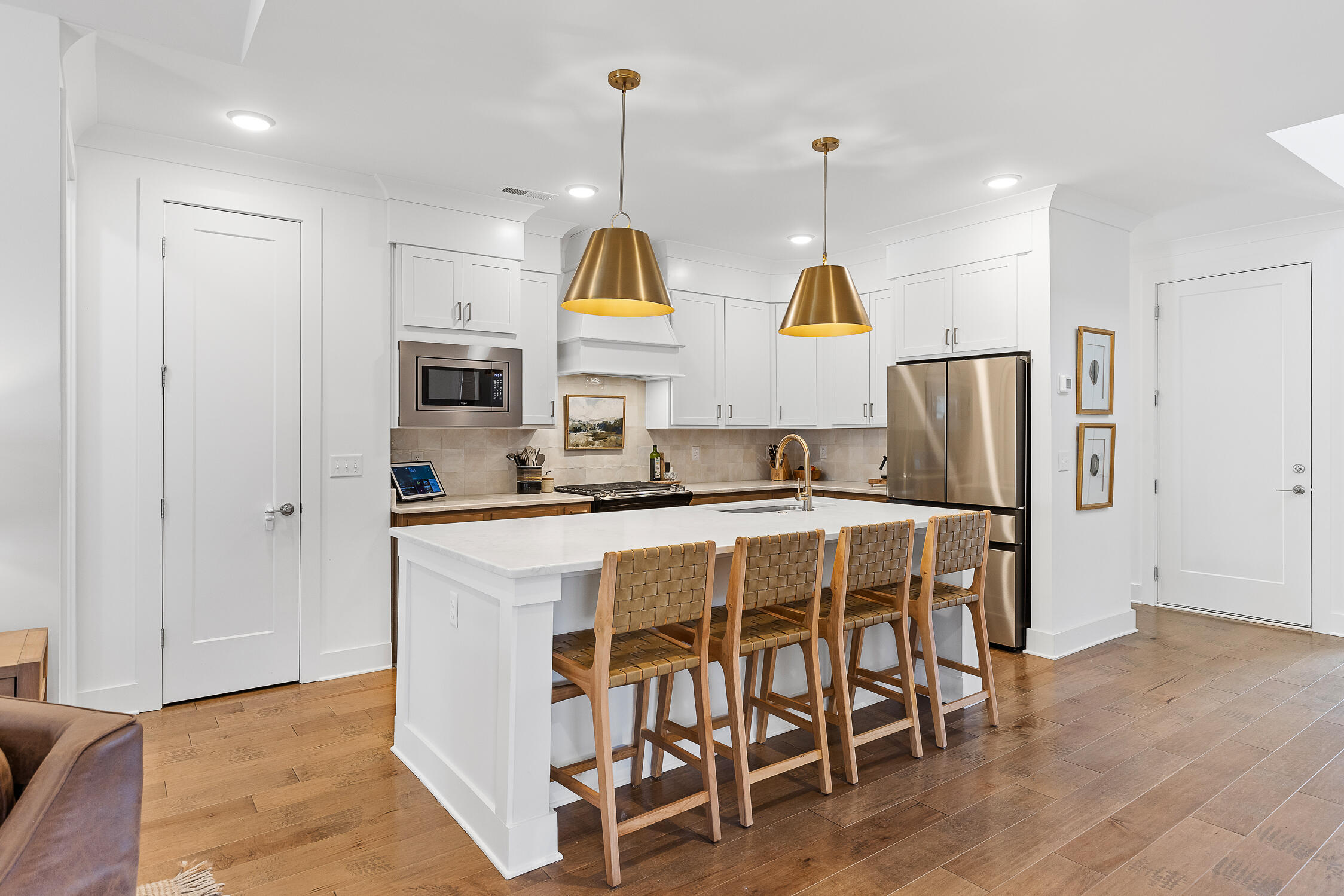 5743 Acadia Dr