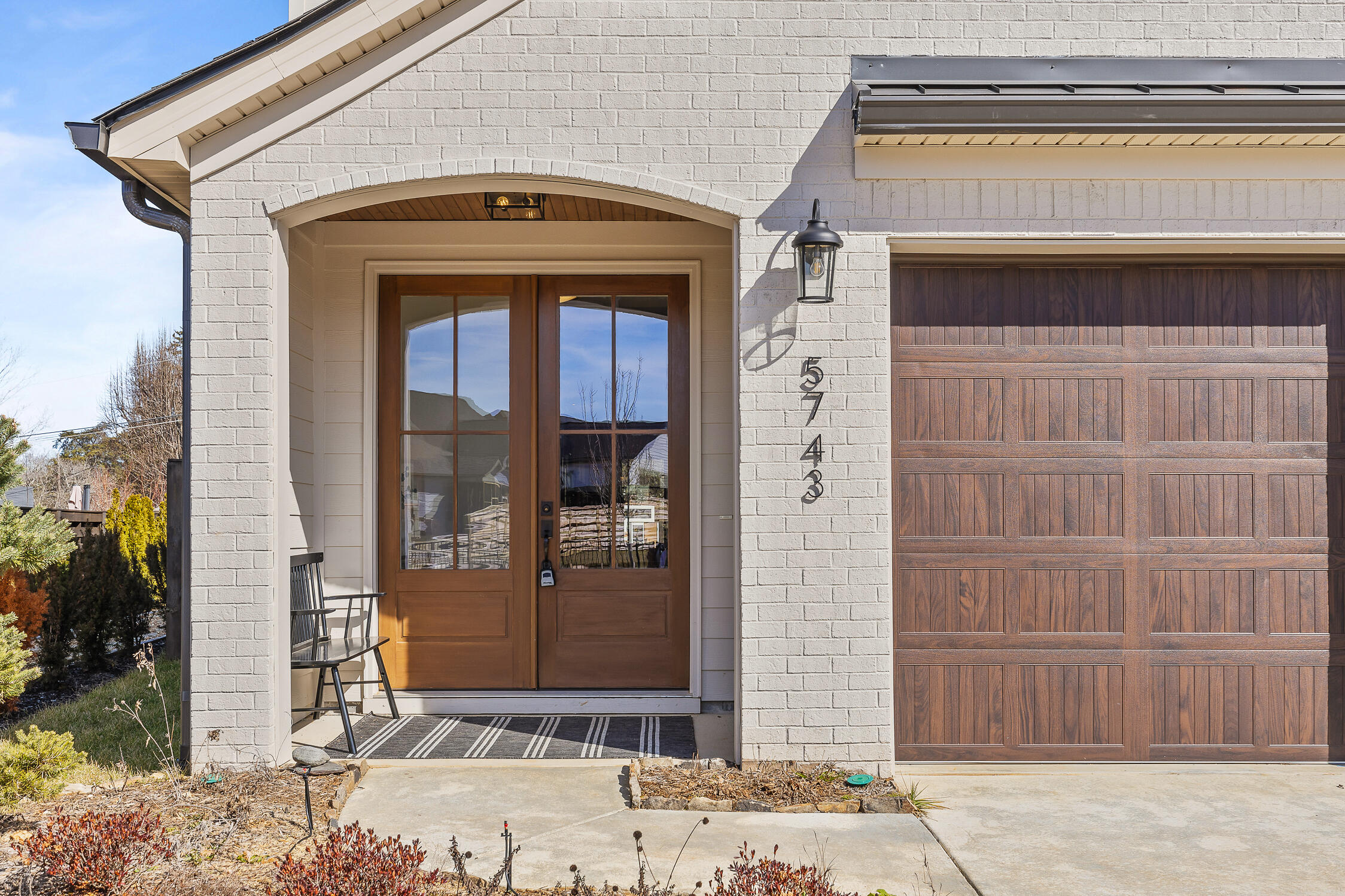 5743 Acadia Dr