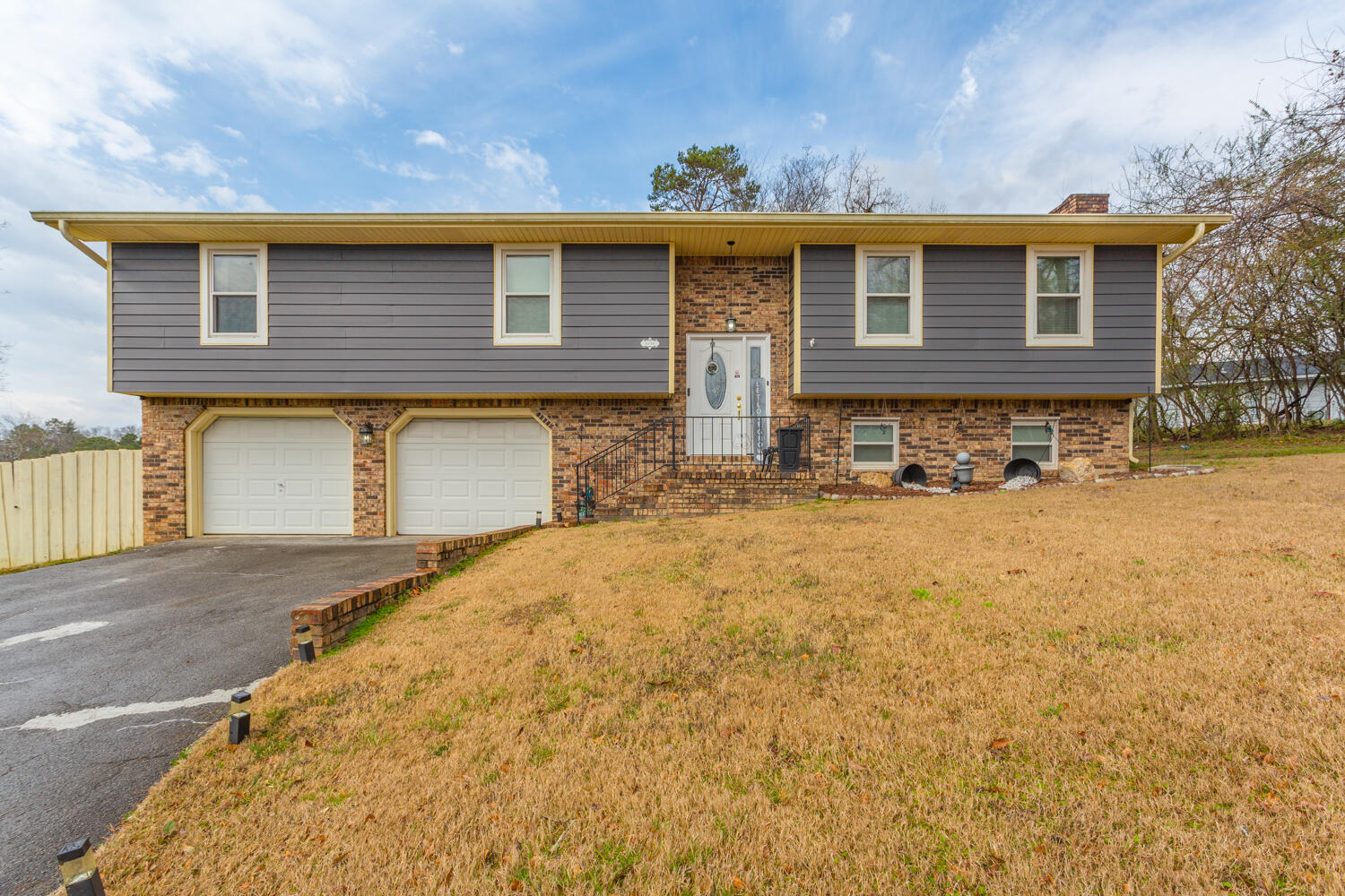 9330 Cawood Lane