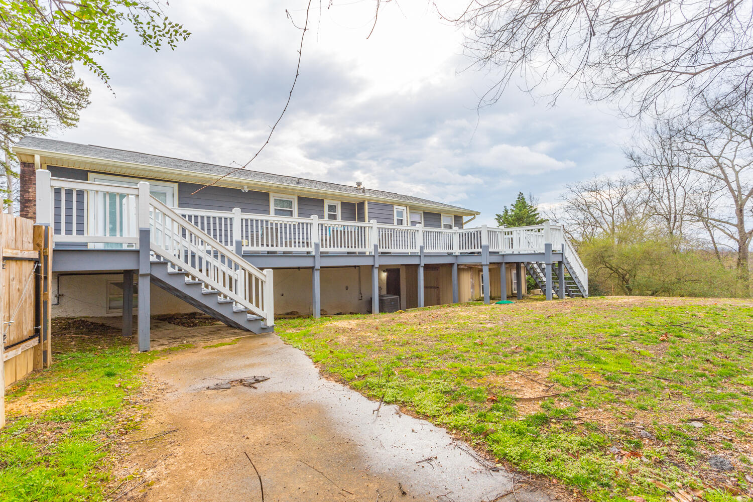 9330 Cawood Lane