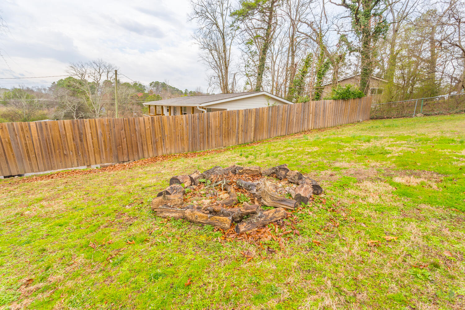 9330 Cawood Lane