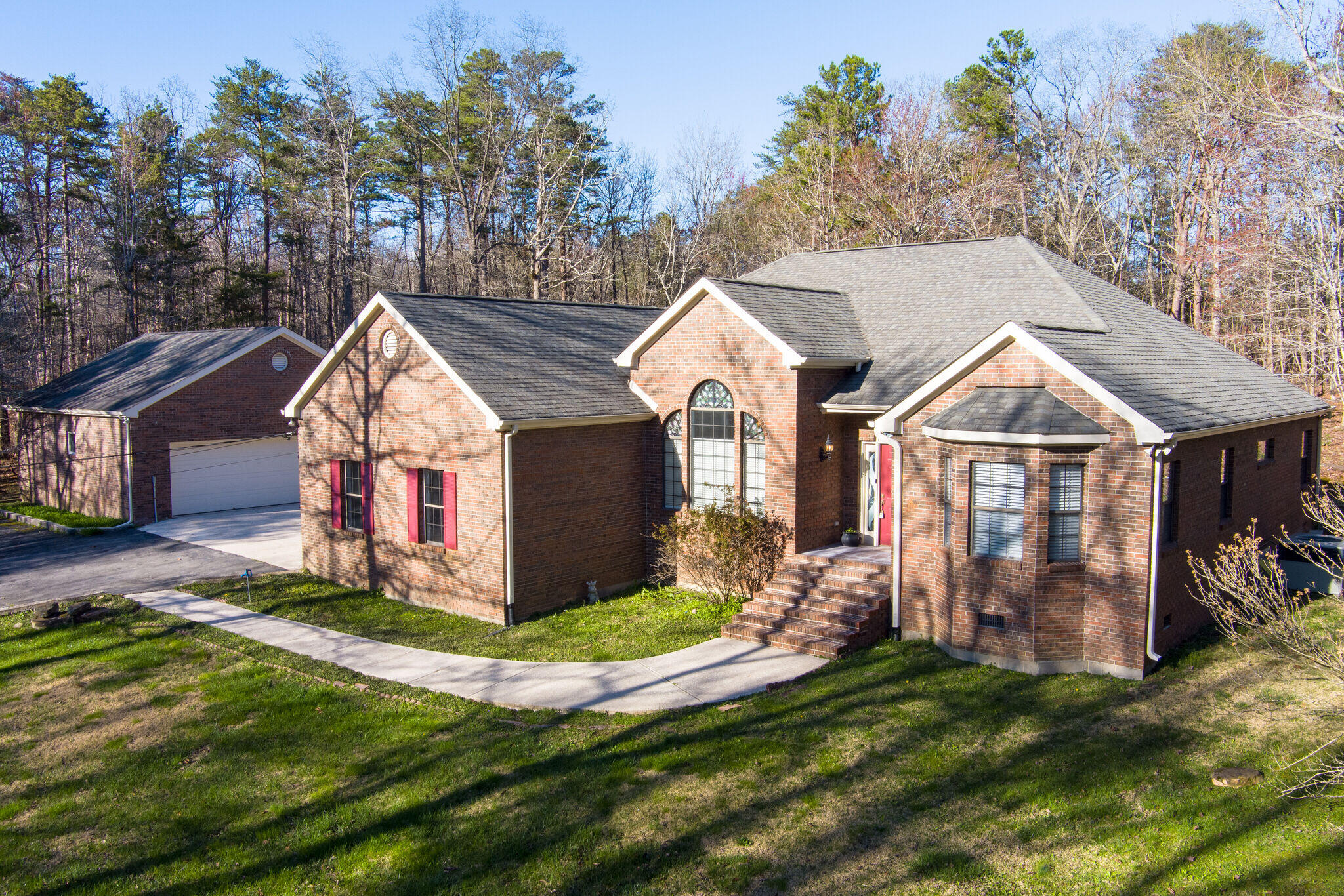 8126 Hixson Springs Rd
