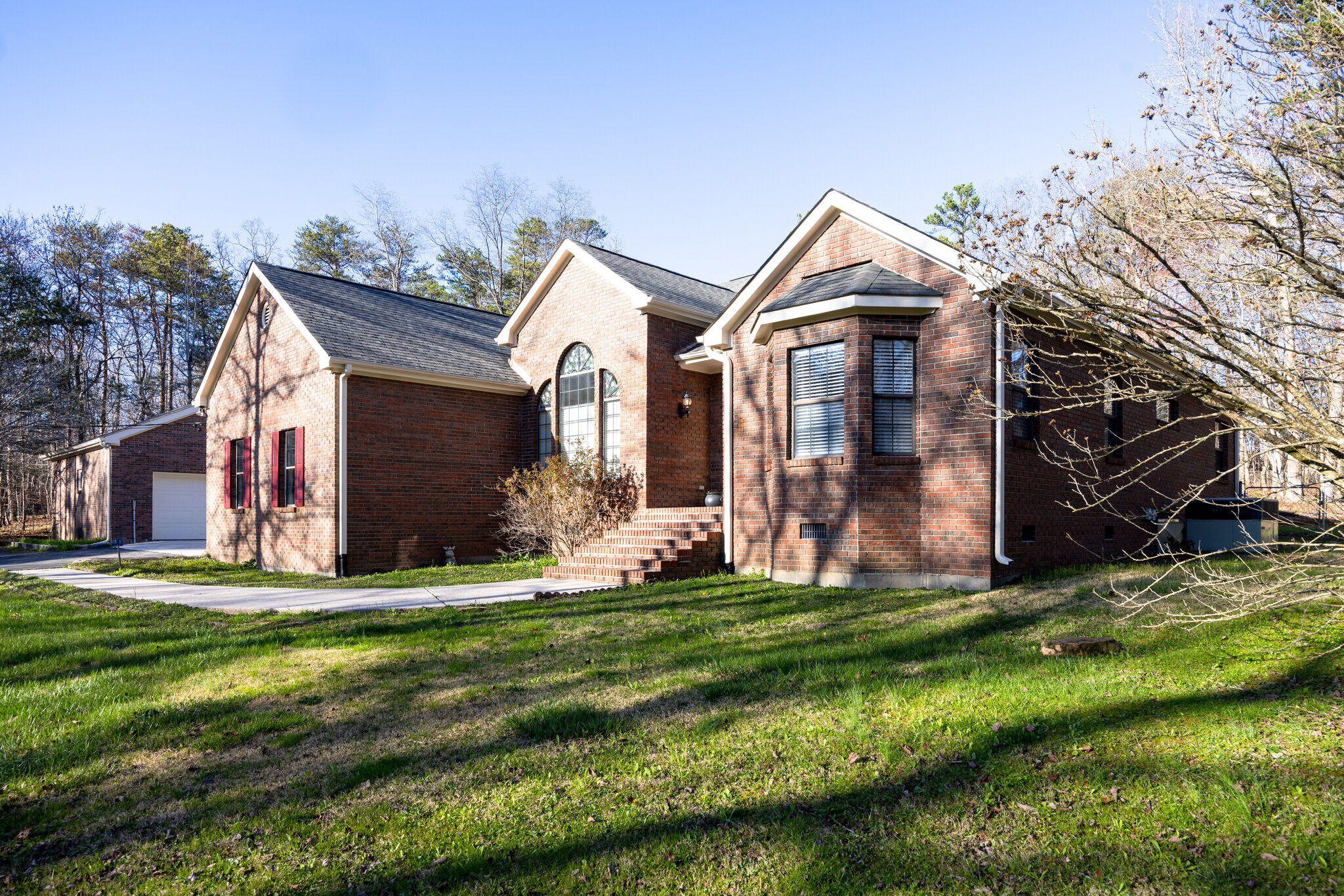 8126 Hixson Springs Rd