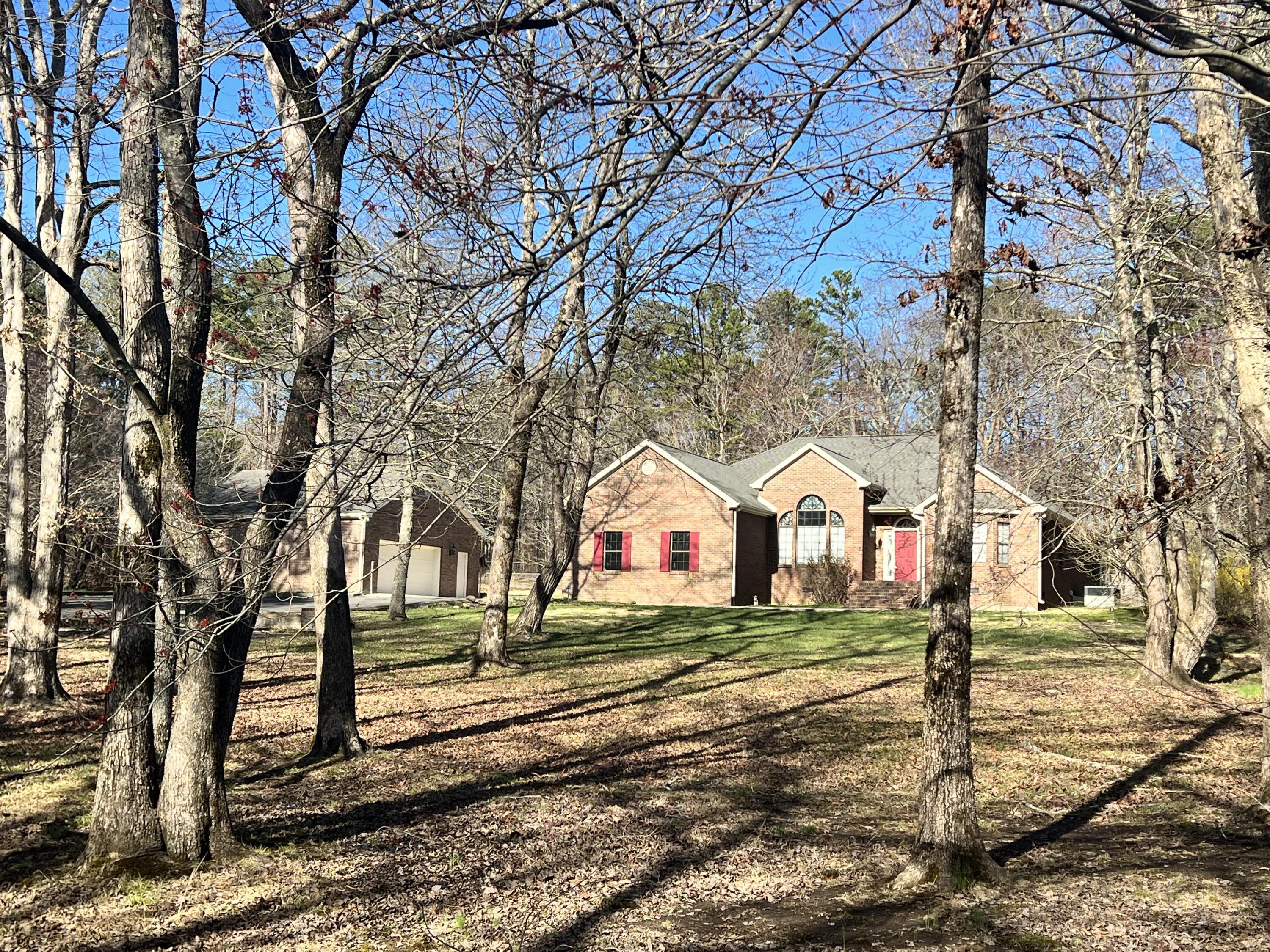8126 Hixson Springs Rd