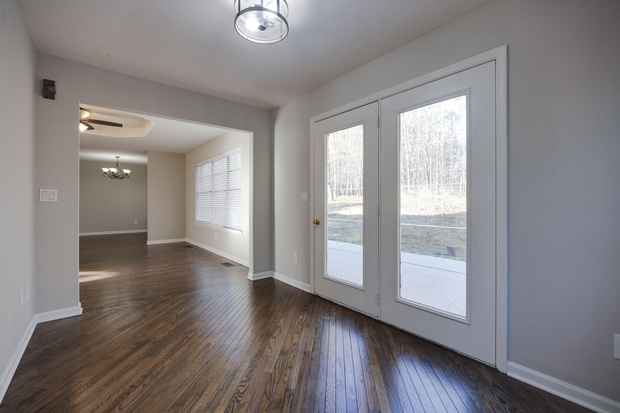 8126 Hixson Springs Rd
