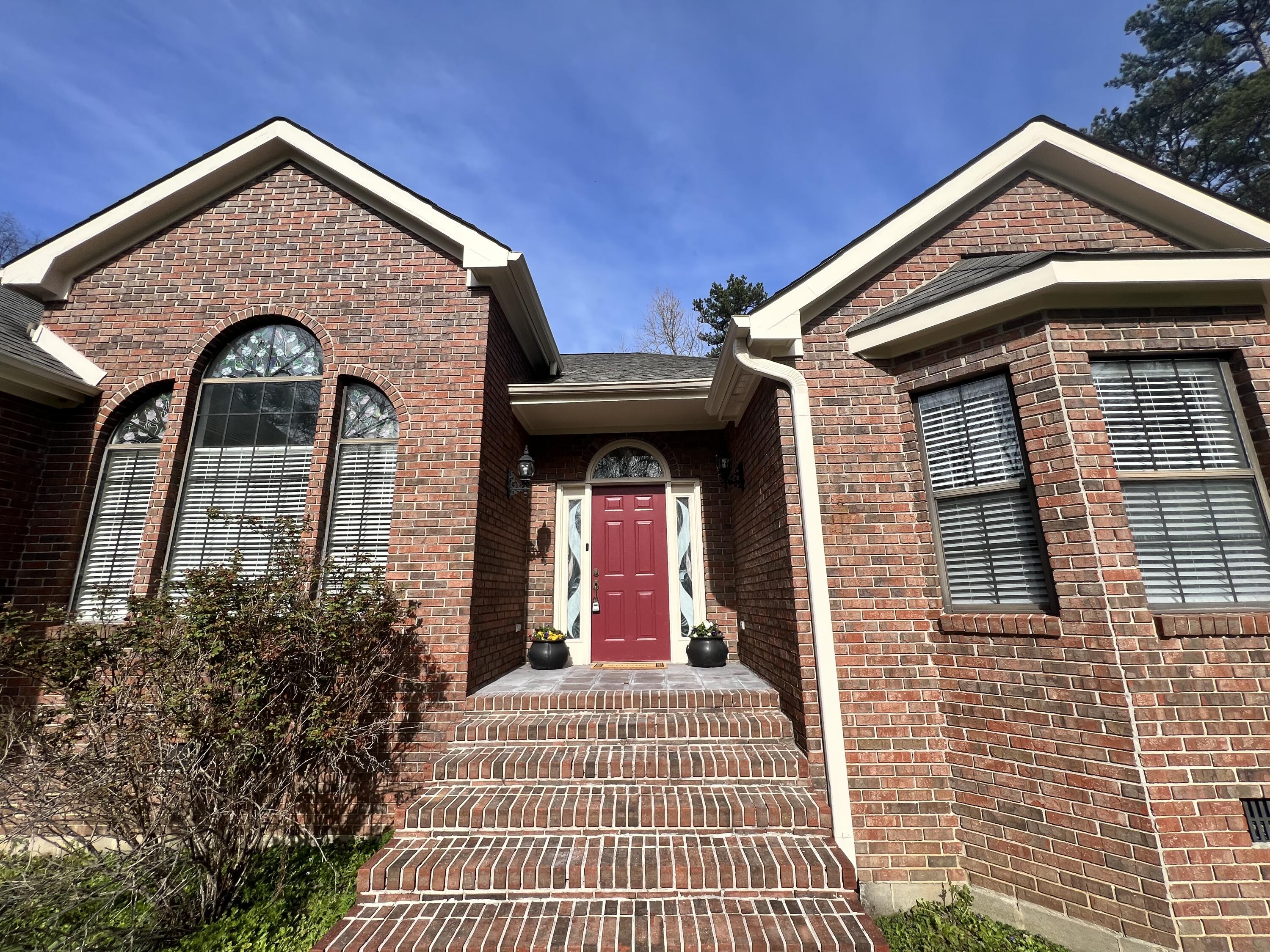 8126 Hixson Springs Rd