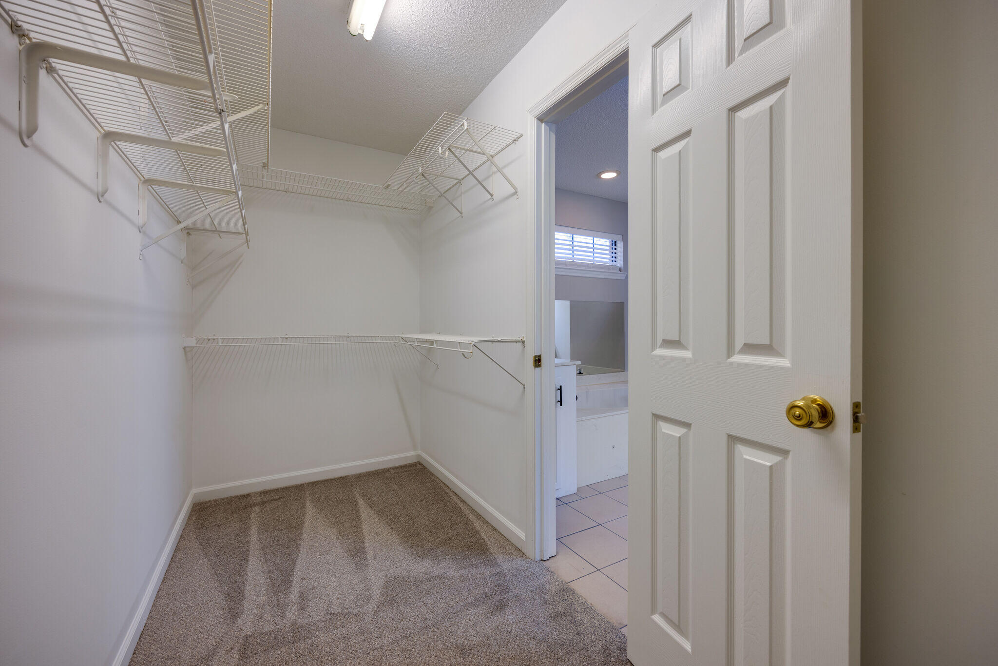 8126 Hixson Springs Rd