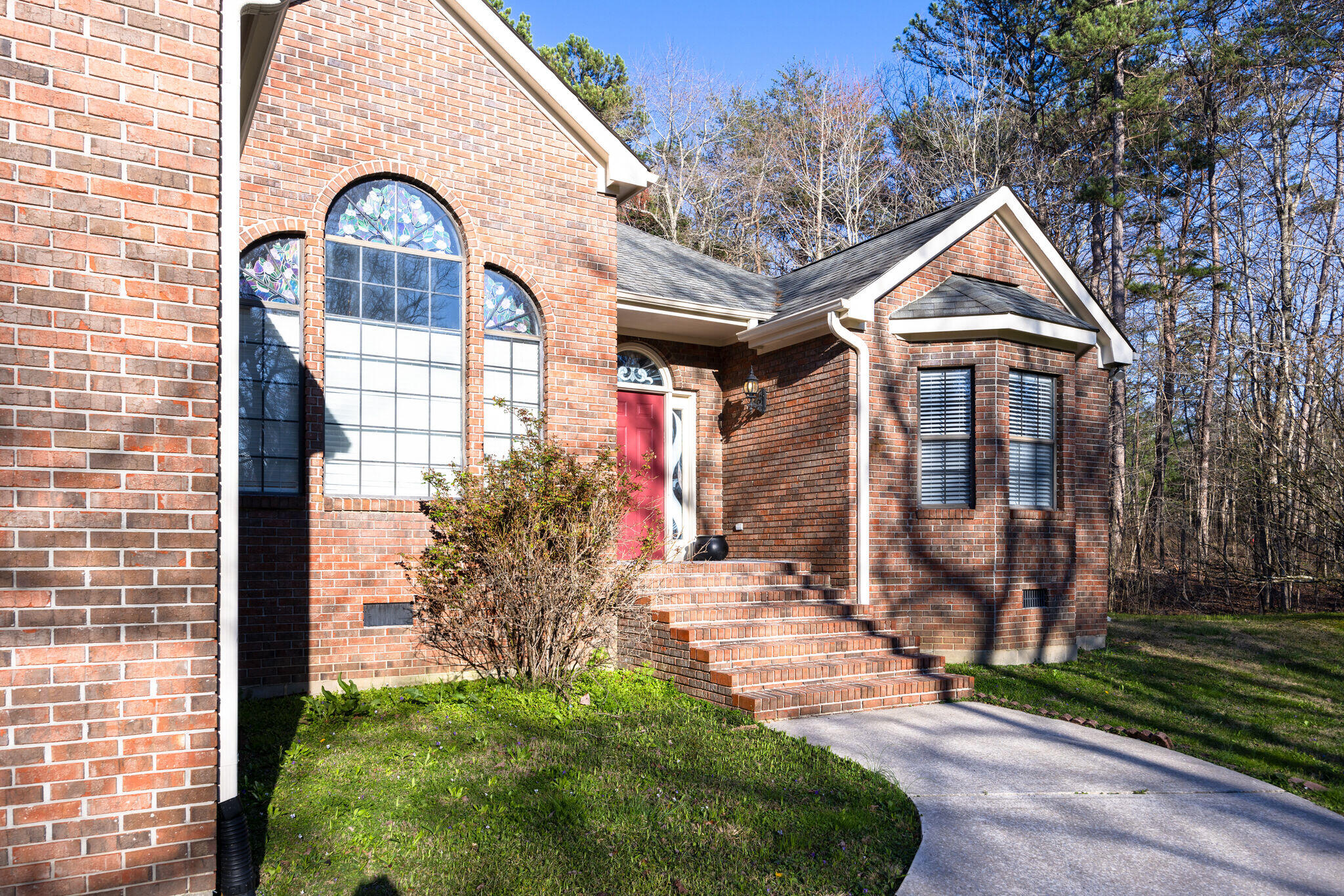 8126 Hixson Springs Rd
