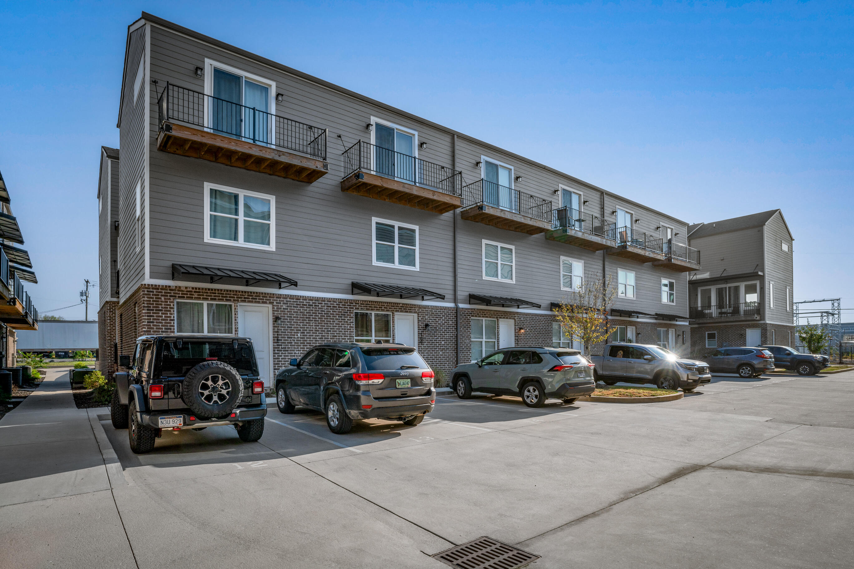 1621 Fagan Street, 101