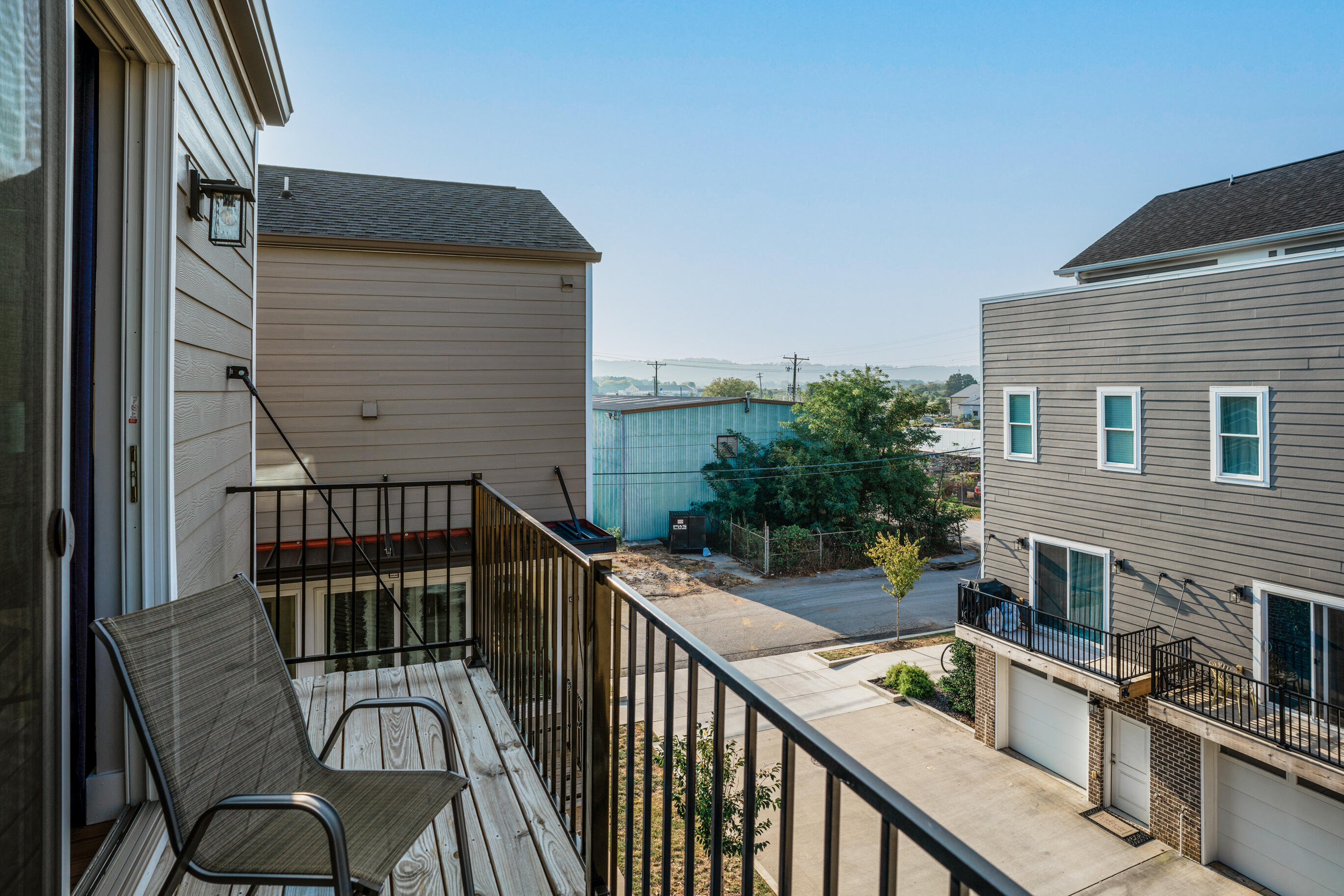 1621 Fagan Street, 101