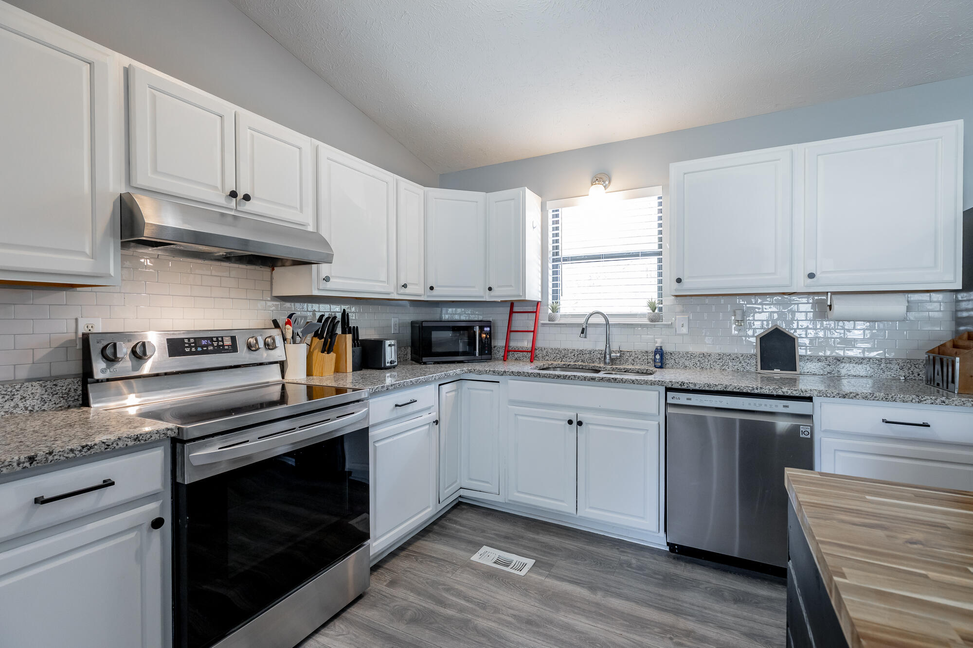 443 Smoketree Circle