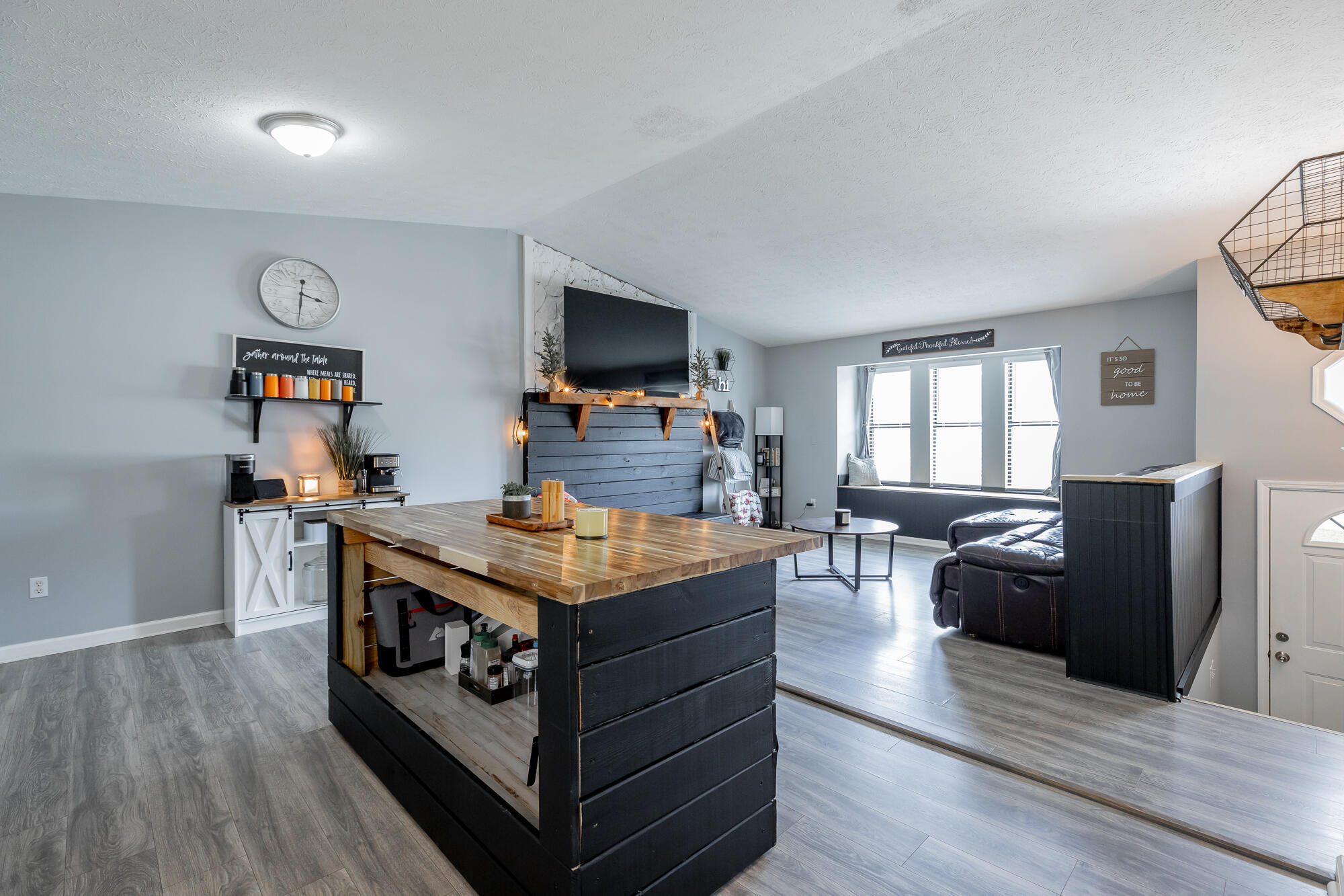 443 Smoketree Circle