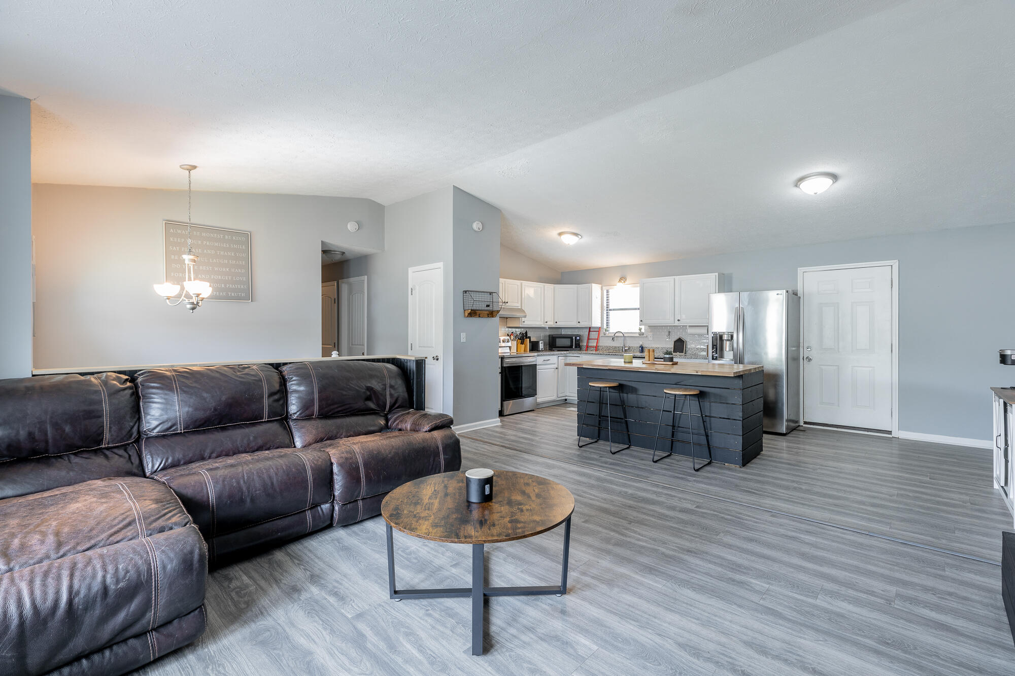 443 Smoketree Circle