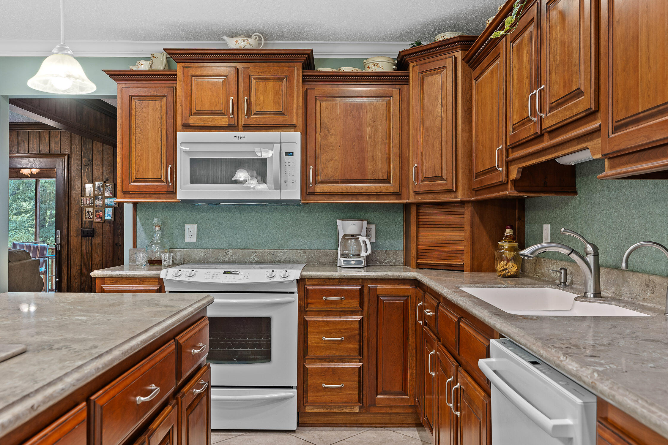 786 Flinn Drive