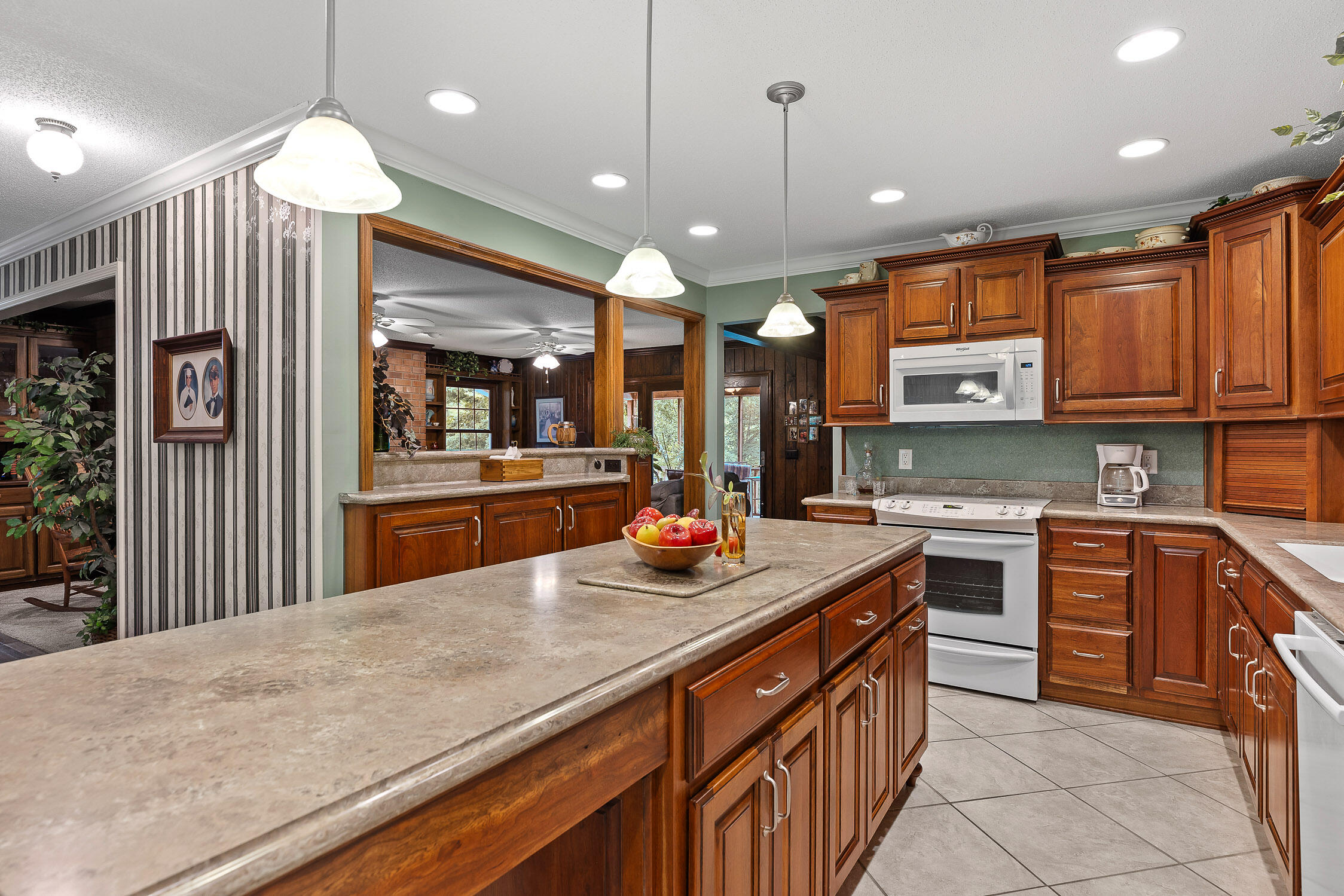 786 Flinn Drive