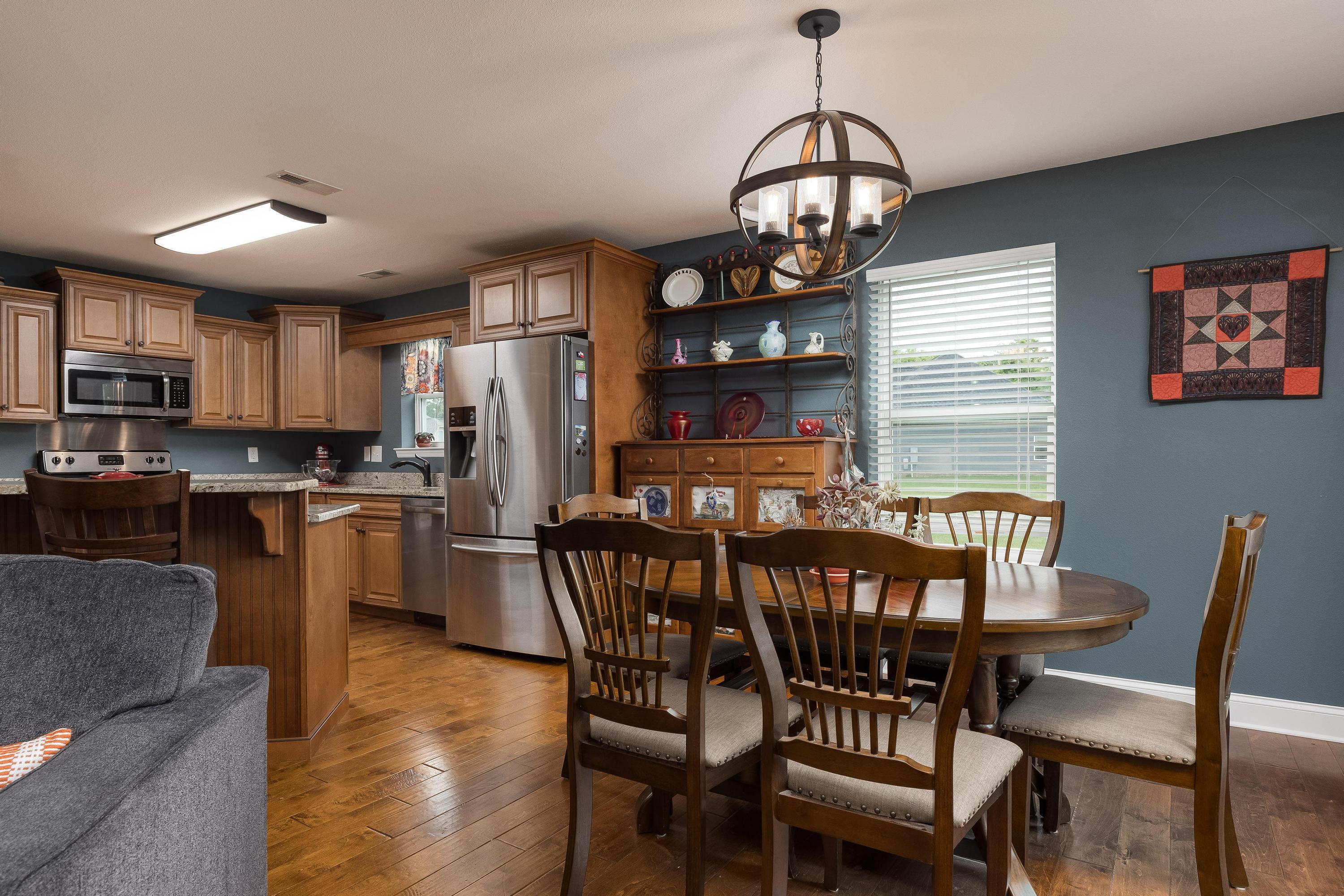 115 Ginger Lake Drive
